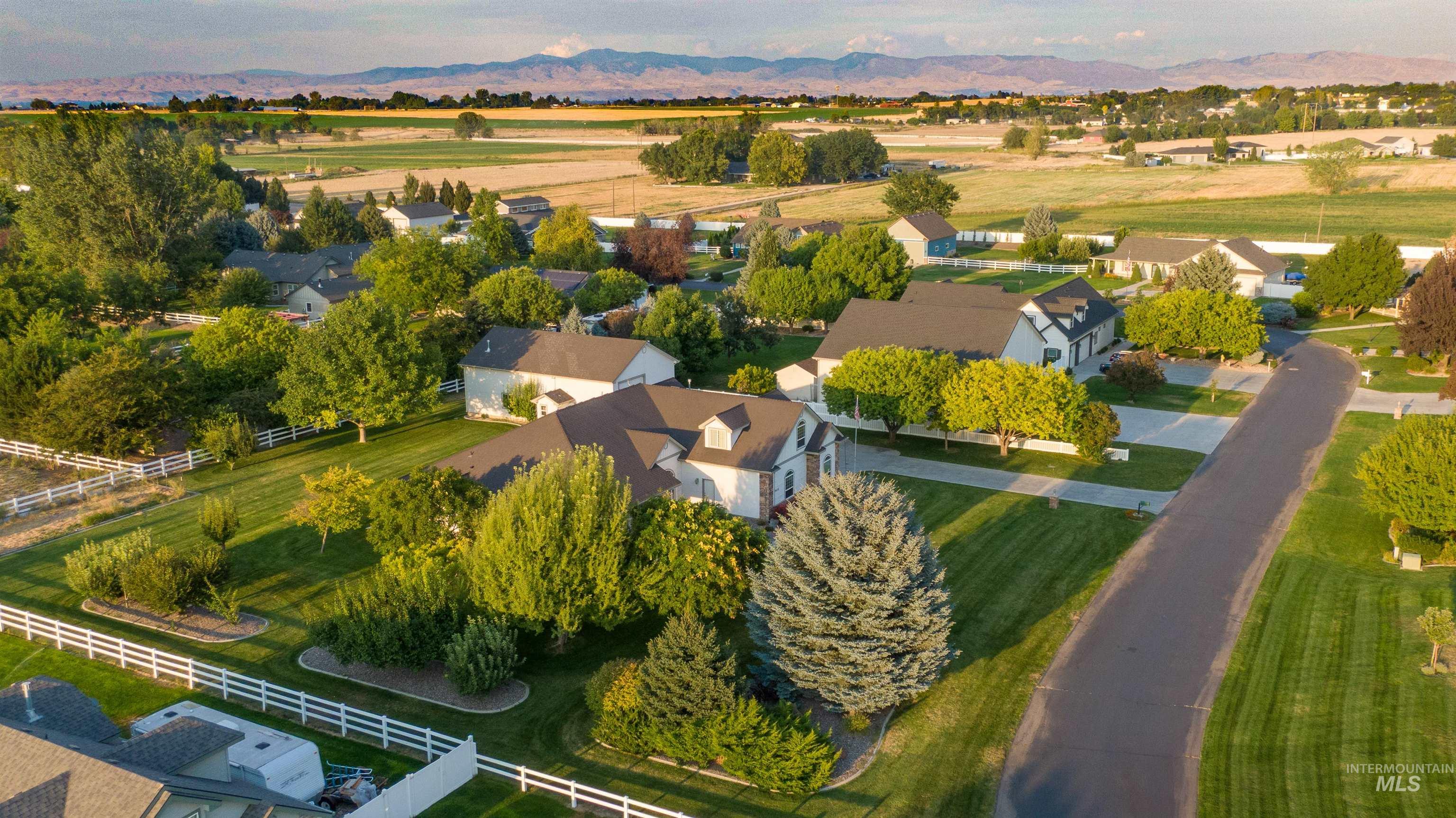 7602 E Charismatic St, Nampa, Idaho 83687, 4 Bedrooms, 3 Bathrooms, Residential For Sale, Price $1,000,000, 98998779