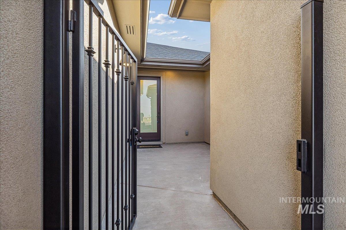 410 S Radiator Way, Boise, Idaho 83716, 3 Bedrooms, 2 Bathrooms, Residential For Sale, Price $500,000, 98998780