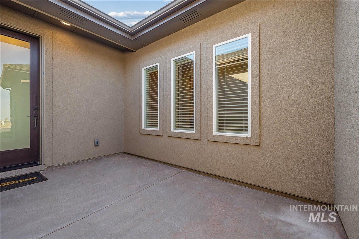 410 S Radiator Way, Boise, Idaho 83716, 3 Bedrooms, 2 Bathrooms, Residential For Sale, Price $500,000, 98998780