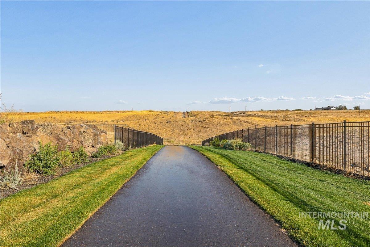 410 S Radiator Way, Boise, Idaho 83716, 3 Bedrooms, 2 Bathrooms, Residential For Sale, Price $500,000, 98998780