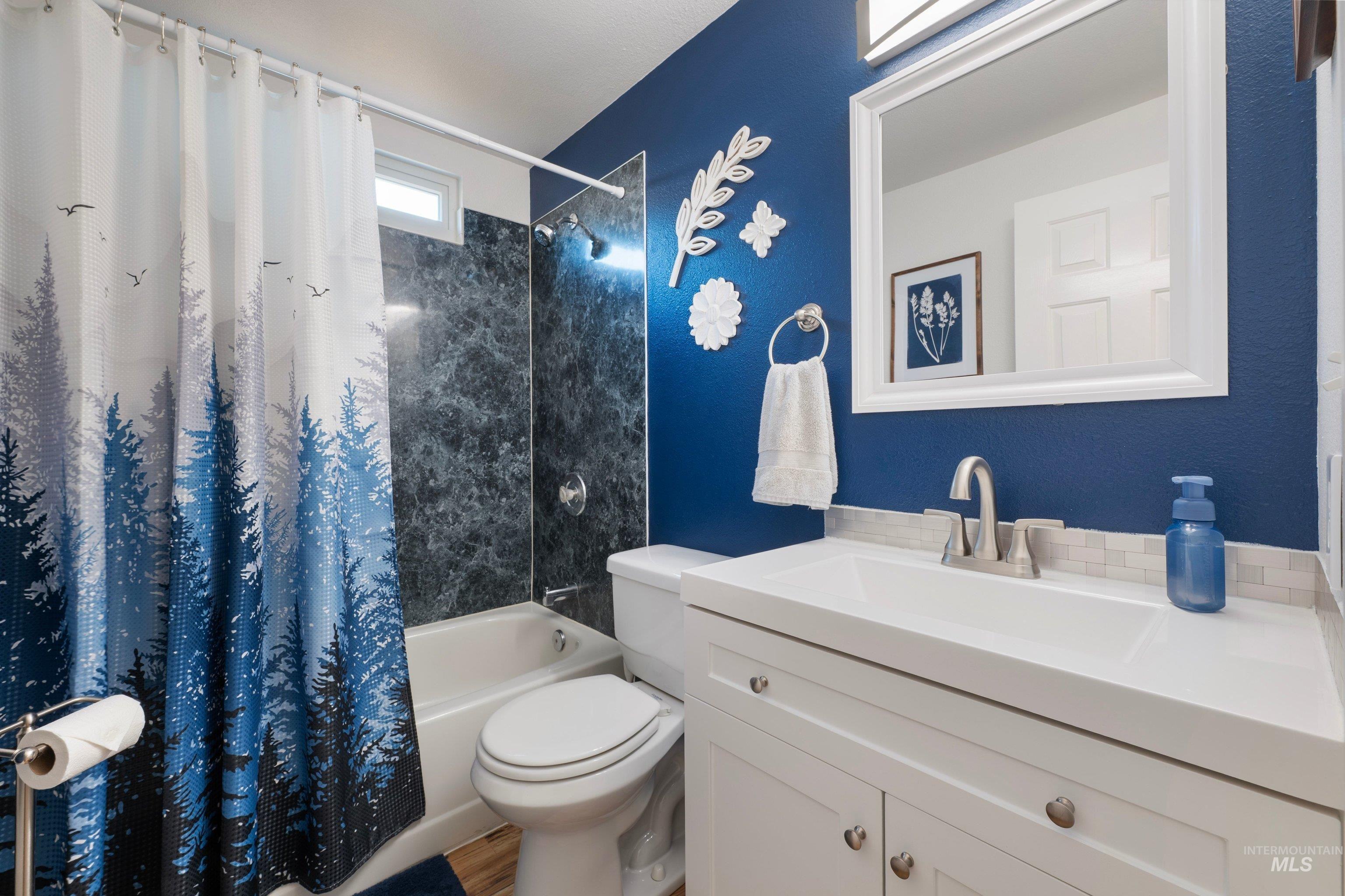 10051 W. Landmark St., Boise, Idaho 83704, 3 Bedrooms, 2 Bathrooms, Residential For Sale, Price $424,500, 98998781