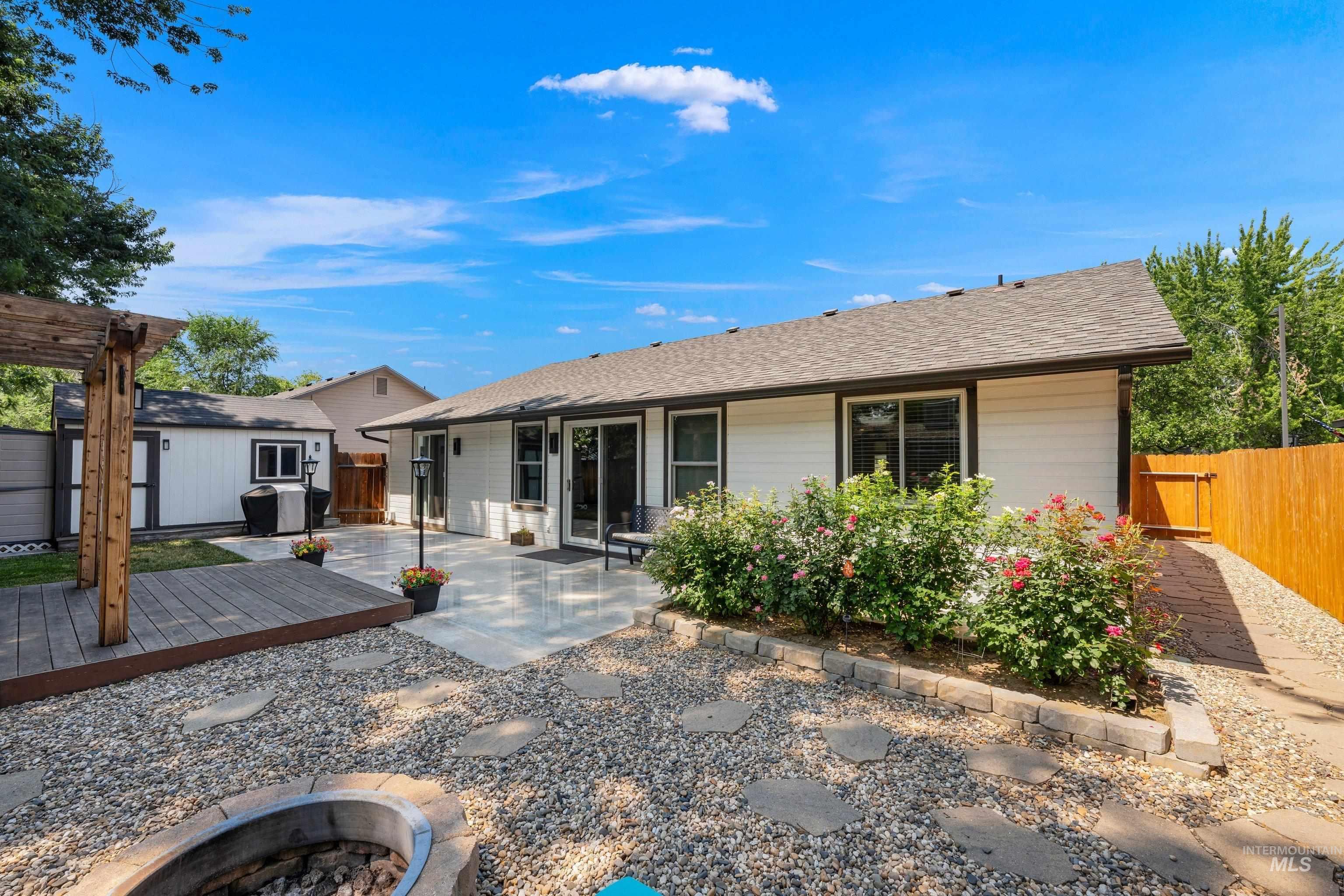 10051 W. Landmark St., Boise, Idaho 83704, 3 Bedrooms, 2 Bathrooms, Residential For Sale, Price $424,500, 98998781