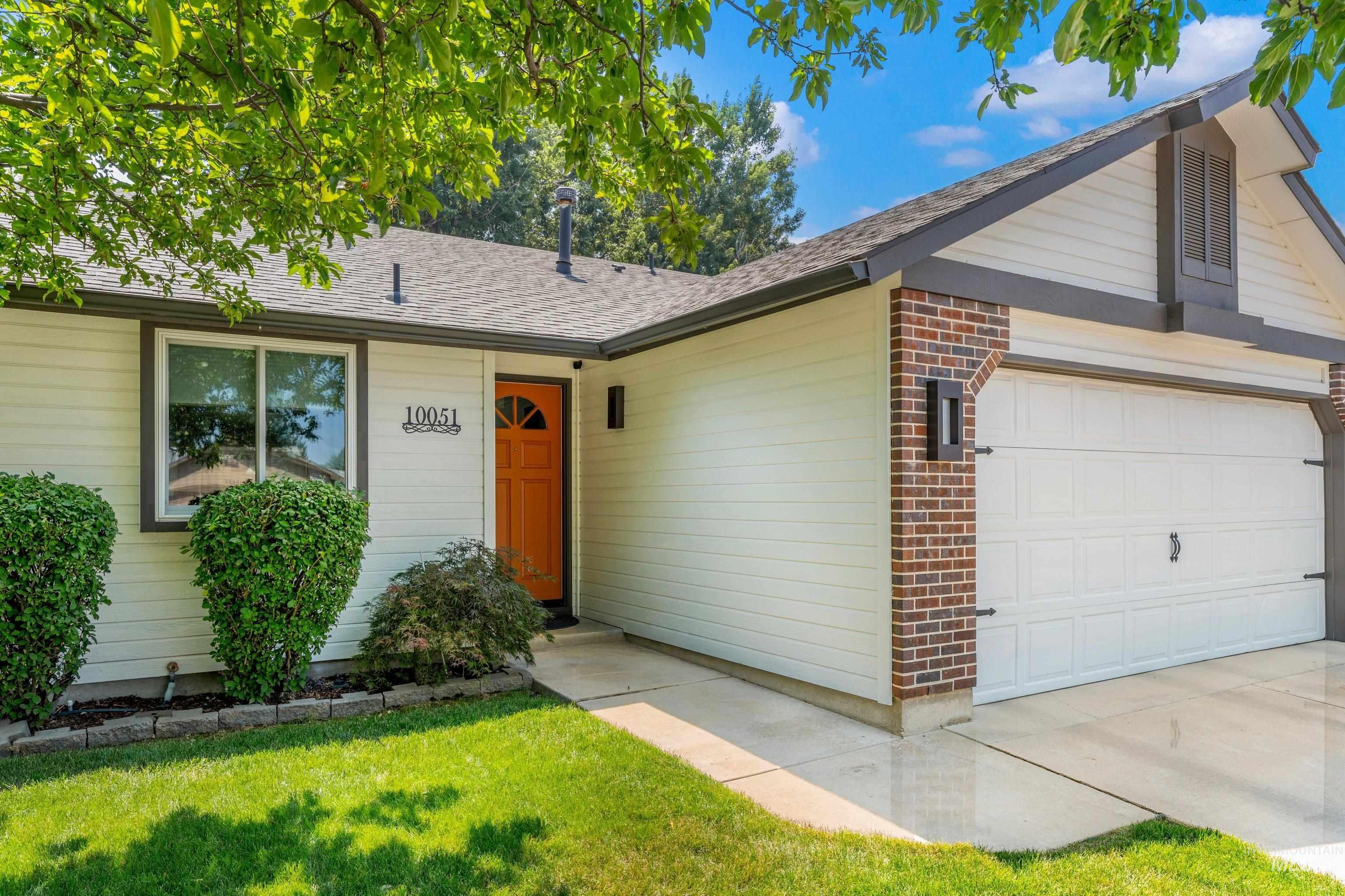 10051 W. Landmark St., Boise, Idaho 83704, 3 Bedrooms, 2 Bathrooms, Residential For Sale, Price $424,500, 98998781