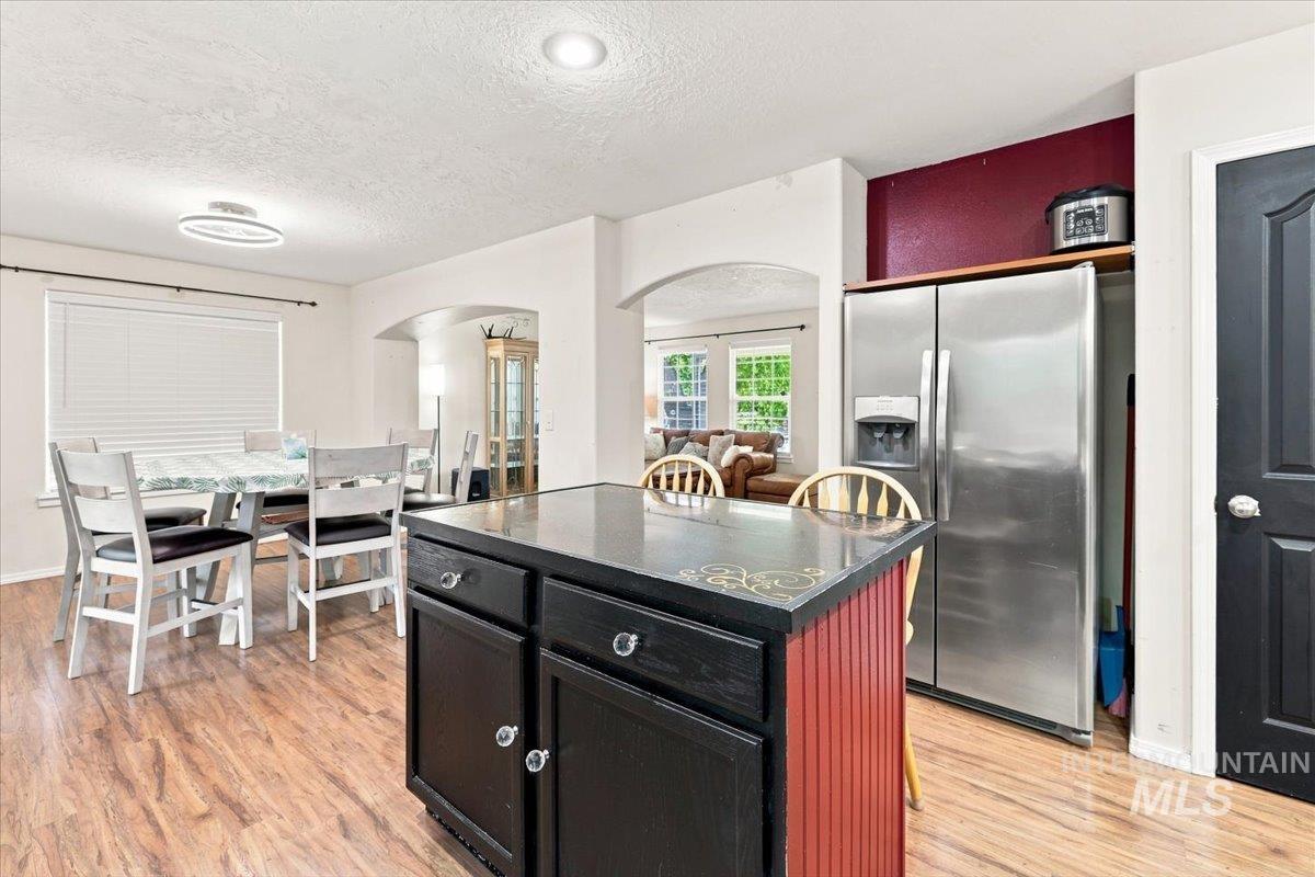 1327 W Balboa St, Kuna, Idaho 83634, 3 Bedrooms, 2.5 Bathrooms, Residential For Sale, Price $419,900, 98998782