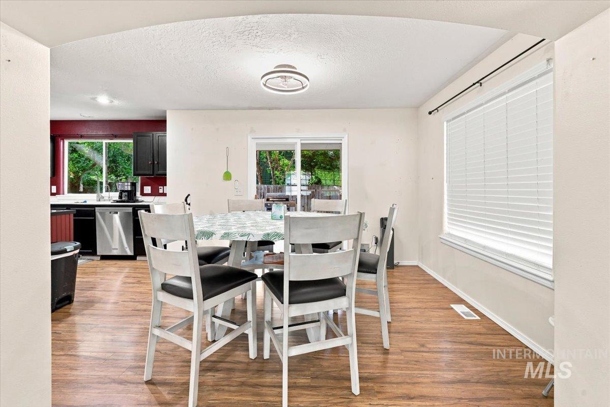 1327 W Balboa St, Kuna, Idaho 83634, 3 Bedrooms, 2.5 Bathrooms, Residential For Sale, Price $419,900, 98998782