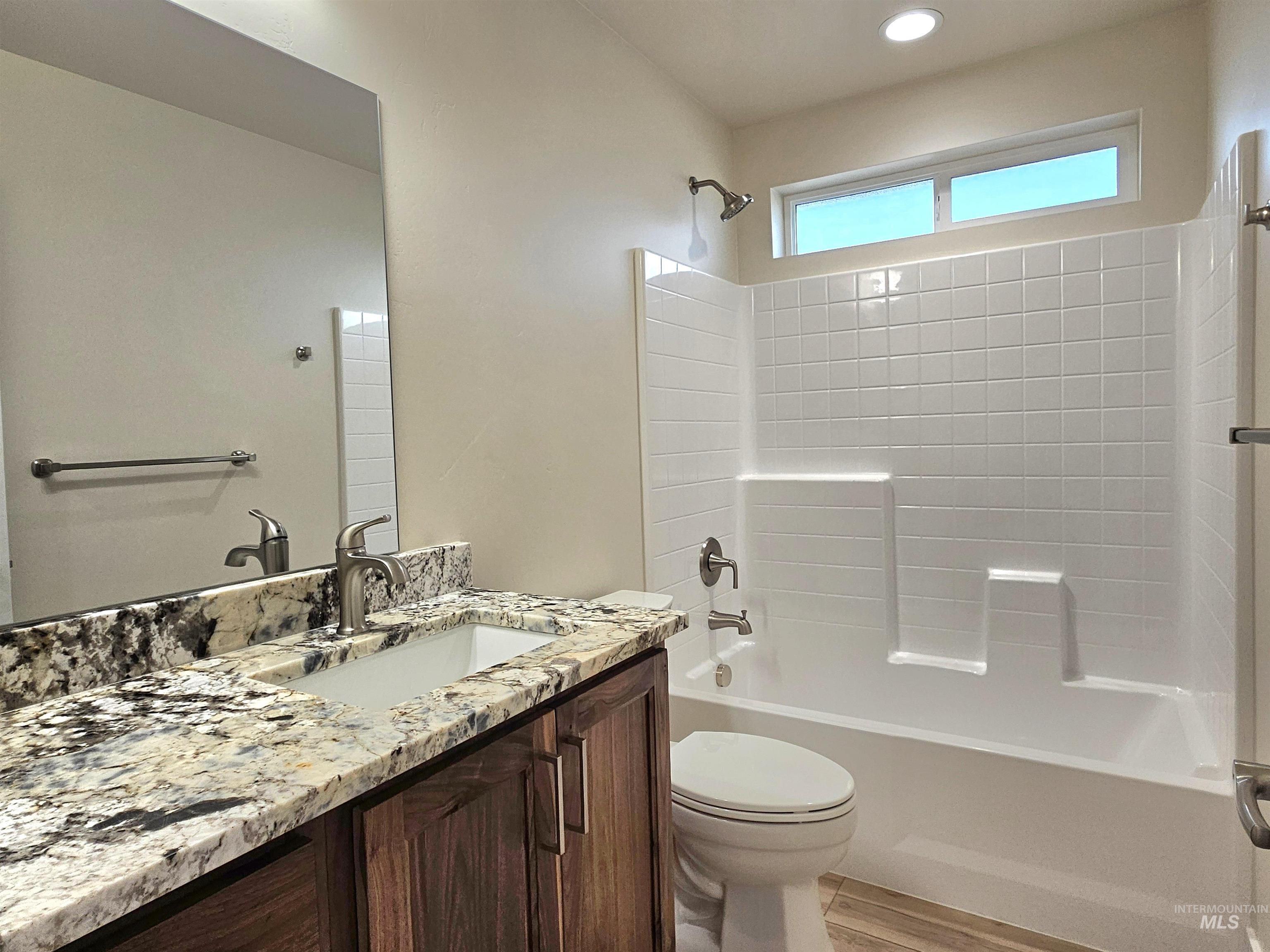 930 Tunnel Street, Twin Falls, Idaho 83301, 3 Bedrooms, 2 Bathrooms, Residential For Sale, Price $425,000, 98998783