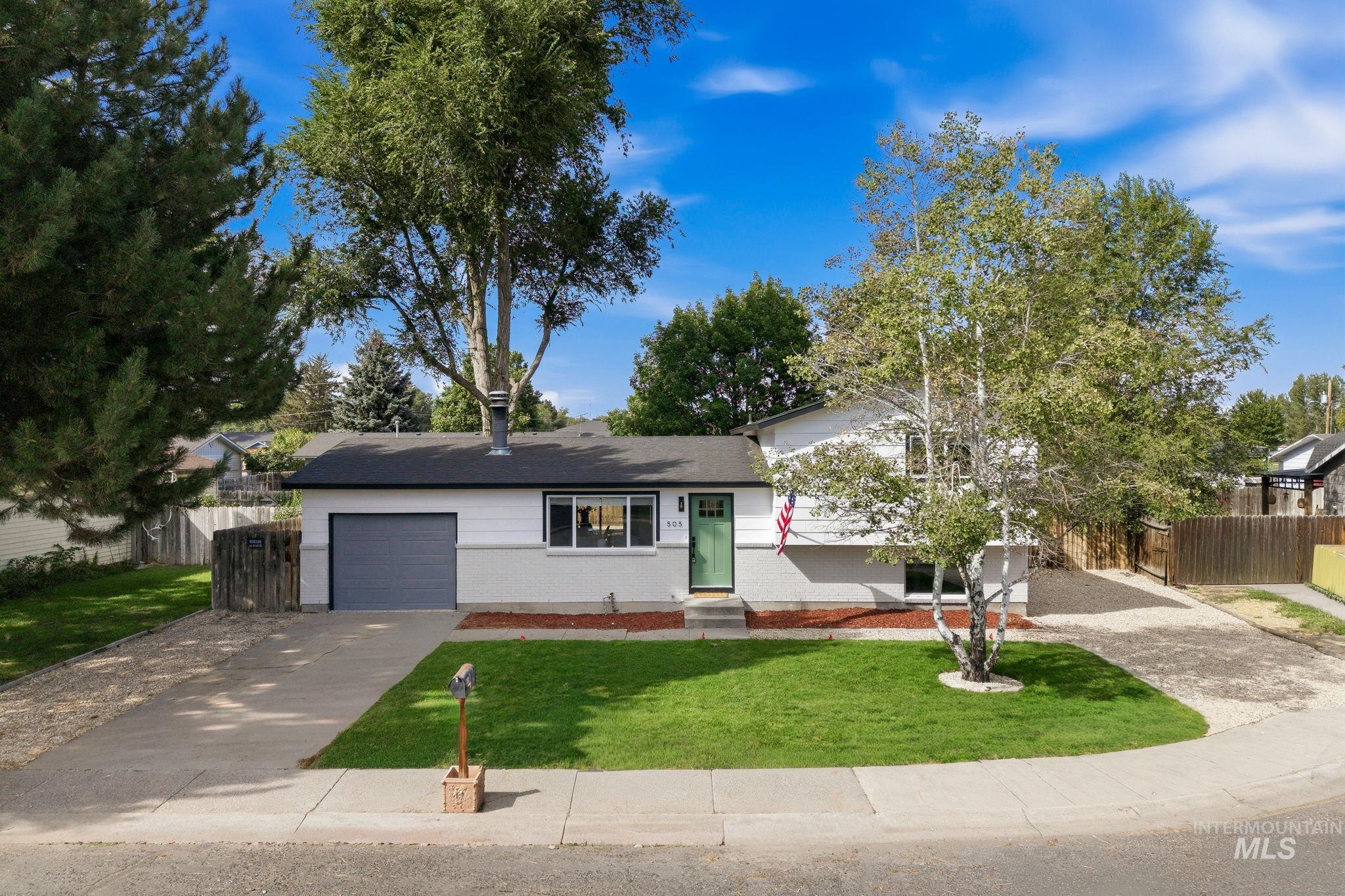 505 Samarra Dr, Mountain Home, Idaho 83647, 4 Bedrooms, 2 Bathrooms, Residential For Sale, Price $349,990, 98998786