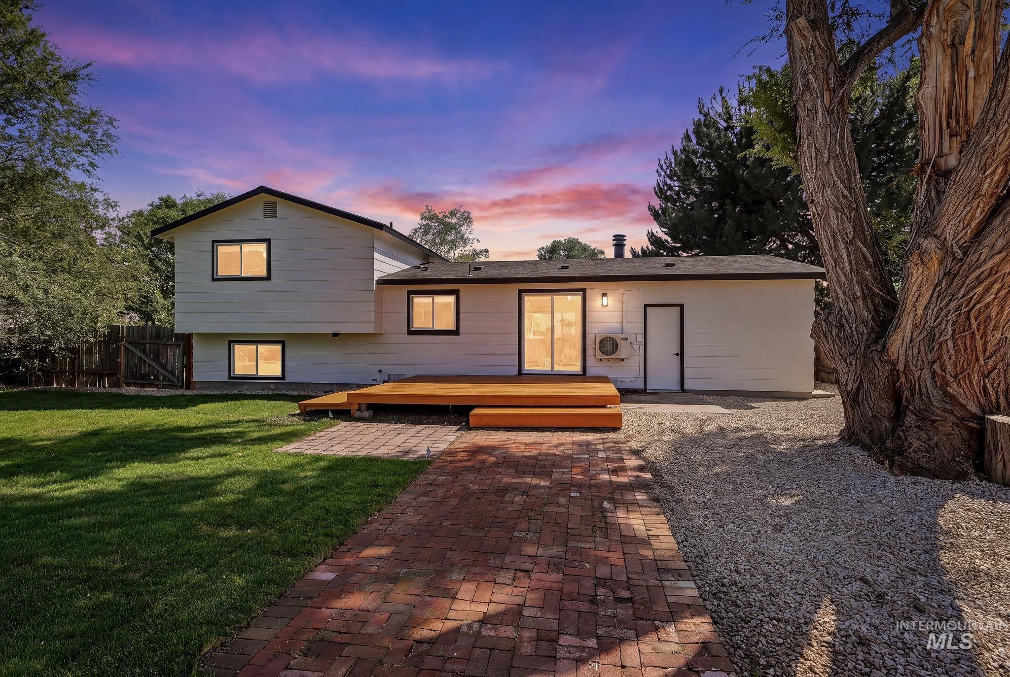 505 Samarra Dr, Mountain Home, Idaho 83647, 4 Bedrooms, 2 Bathrooms, Residential For Sale, Price $349,990, 98998786