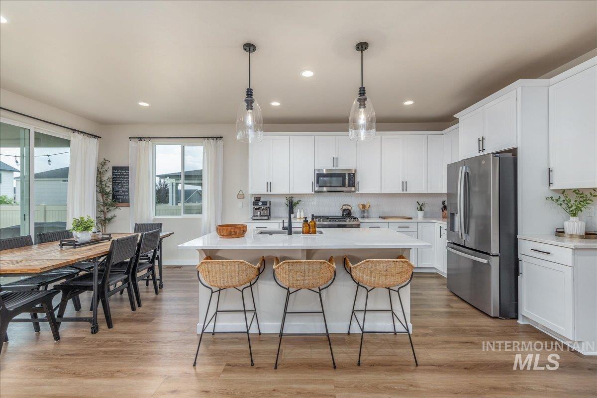 11355 W Soaring Hawk St, Star, Idaho 83669, 4 Bedrooms, 2.5 Bathrooms, Residential For Sale, Price $650,000, 98998788