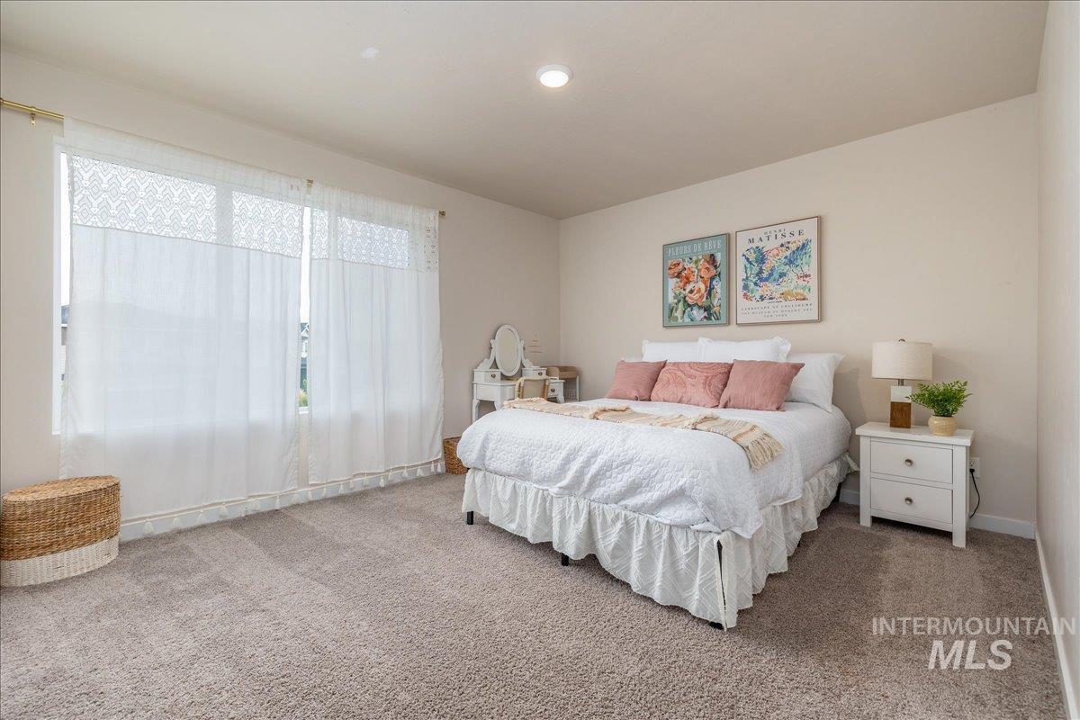 11355 W Soaring Hawk St, Star, Idaho 83669, 4 Bedrooms, 2.5 Bathrooms, Residential For Sale, Price $650,000, 98998788