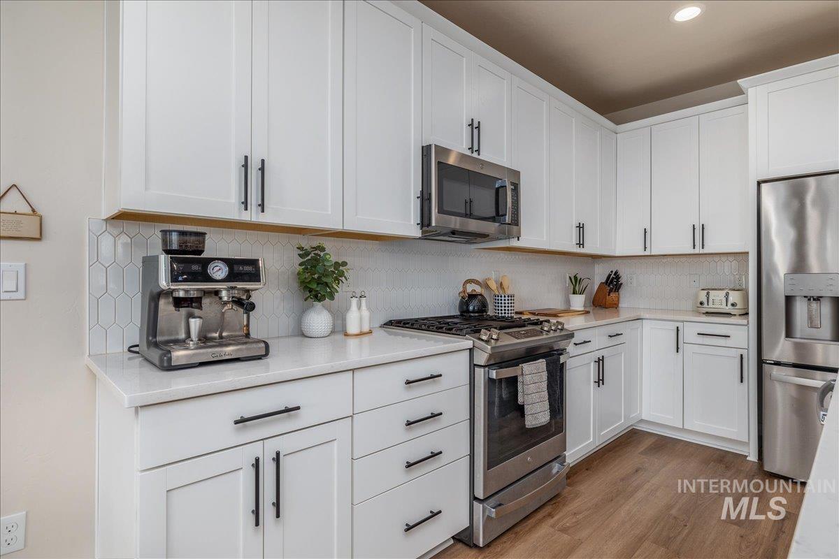 11355 W Soaring Hawk St, Star, Idaho 83669, 4 Bedrooms, 2.5 Bathrooms, Residential For Sale, Price $650,000, 98998788