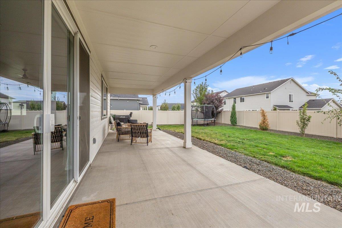 11355 W Soaring Hawk St, Star, Idaho 83669, 4 Bedrooms, 2.5 Bathrooms, Residential For Sale, Price $650,000, 98998788