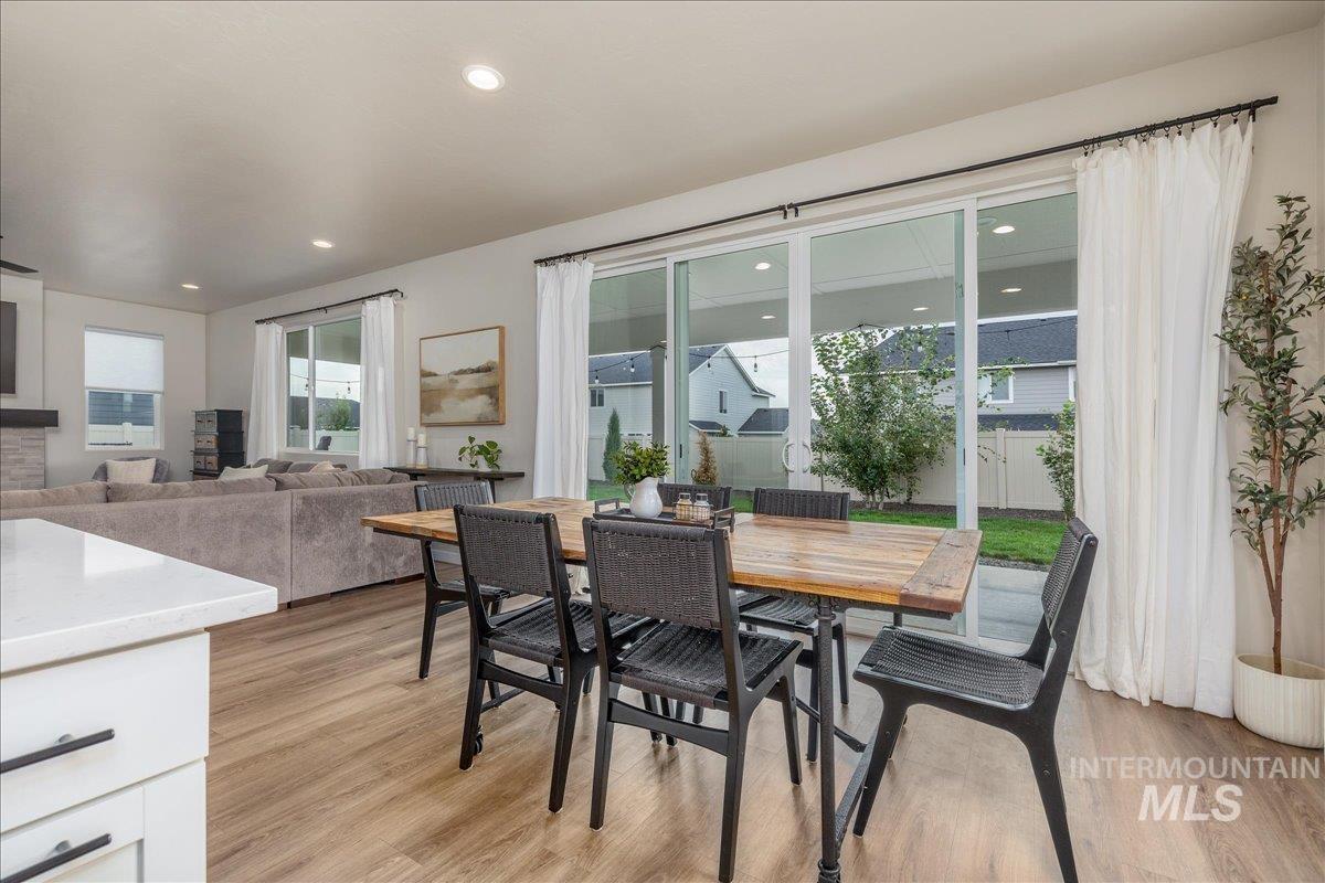 11355 W Soaring Hawk St, Star, Idaho 83669, 4 Bedrooms, 2.5 Bathrooms, Residential For Sale, Price $650,000, 98998788