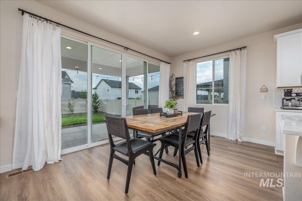 11355 W Soaring Hawk St, Star, Idaho 83669, 4 Bedrooms, 2.5 Bathrooms, Residential For Sale, Price $650,000, 98998788