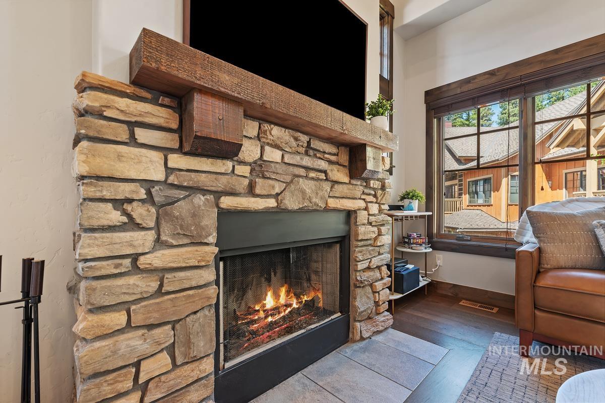 86 Golden Bar Ct, Donnelly, Idaho 83615, 3 Bedrooms, 4 Bathrooms, Residential For Sale, Price $1,369,000, 98998789
