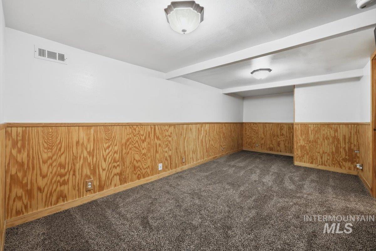 308 S Garland St, Nampa, Idaho 83686, 4 Bedrooms, 2 Bathrooms, Residential For Sale, Price $374,900, 98998791