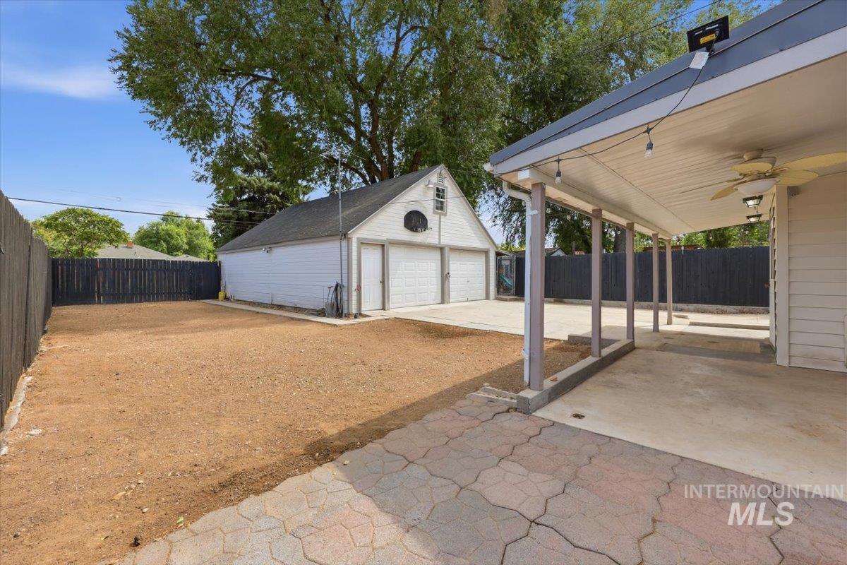 308 S Garland St, Nampa, Idaho 83686, 4 Bedrooms, 2 Bathrooms, Residential For Sale, Price $374,900, 98998791
