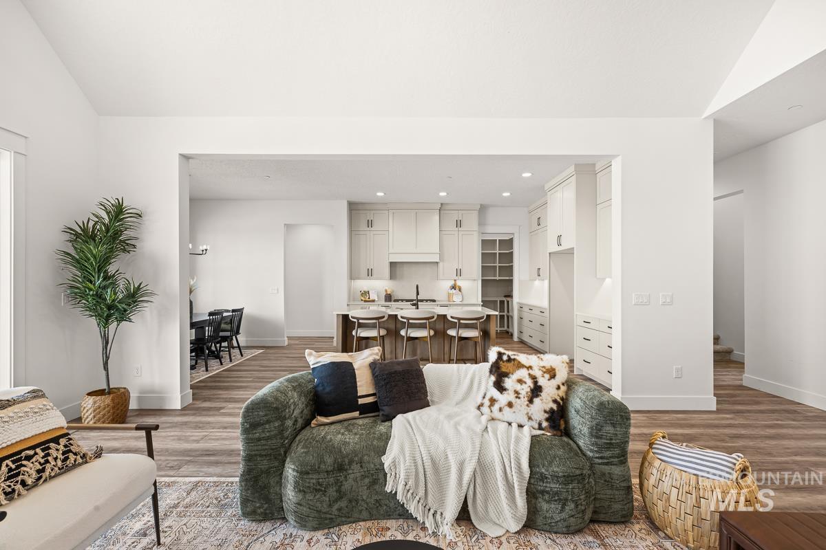 27387 Iron Horse Dr, Caldwell, Idaho 83607, 4 Bedrooms, 3.5 Bathrooms, Residential For Sale, Price $1,288,000, 98998792