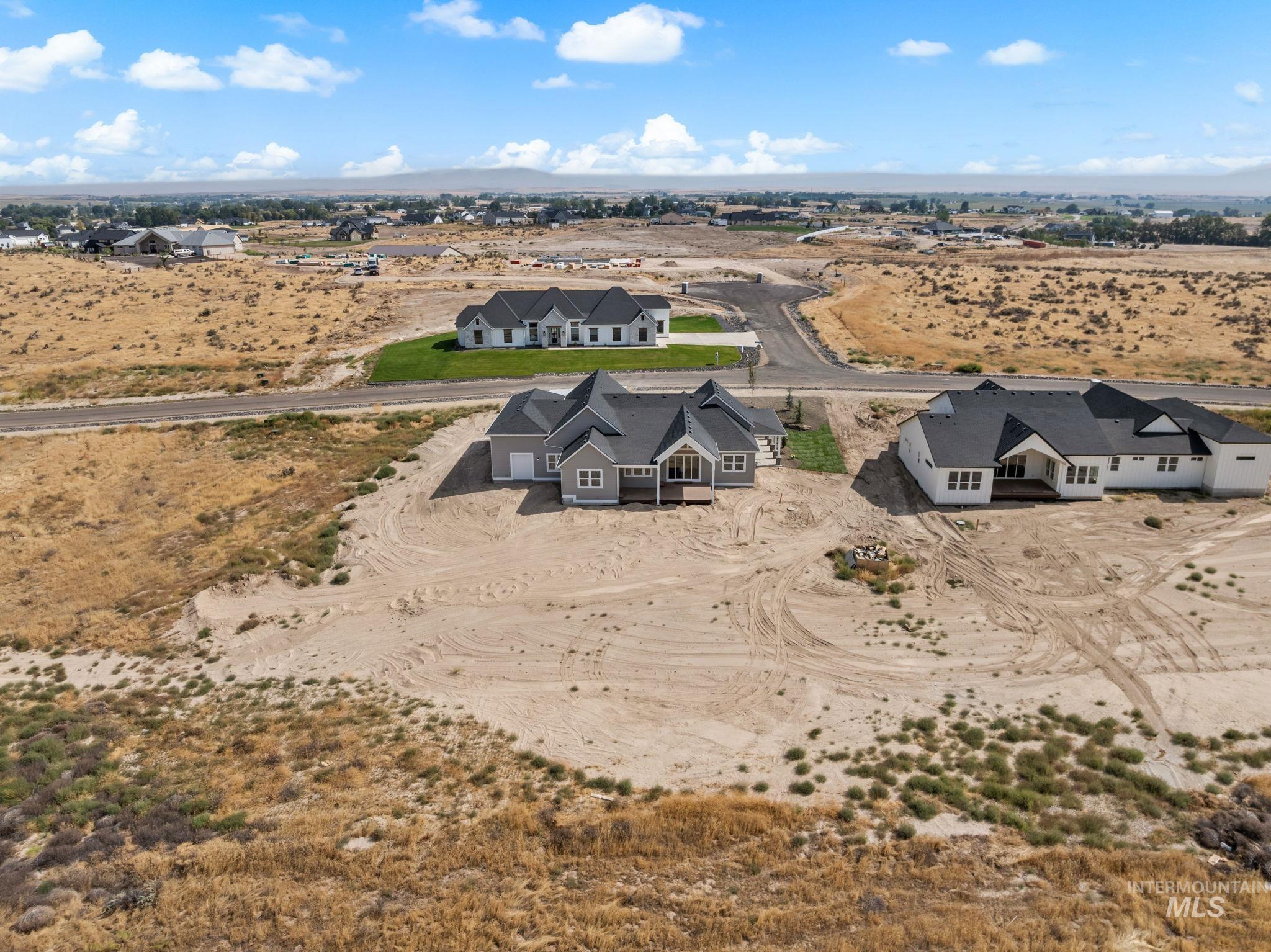 27387 Iron Horse Dr, Caldwell, Idaho 83607, 4 Bedrooms, 3.5 Bathrooms, Residential For Sale, Price $1,288,000, 98998792