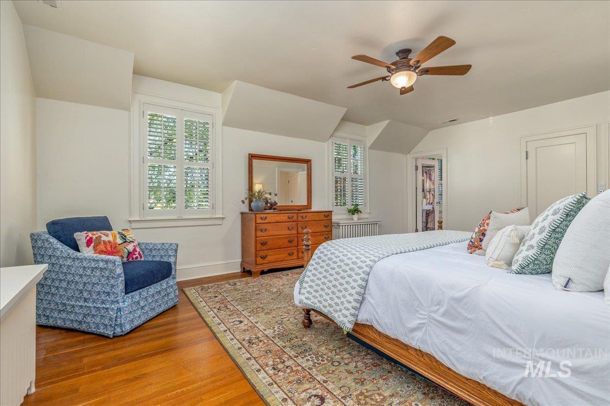 1424 E Warm Springs Ave, Boise, Idaho 83712, 4 Bedrooms, 2.5 Bathrooms, Residential For Sale, Price $1,475,000, 98998793