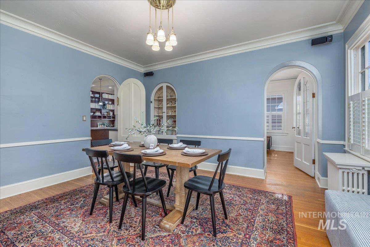1424 E Warm Springs Ave, Boise, Idaho 83712, 4 Bedrooms, 2.5 Bathrooms, Residential For Sale, Price $1,475,000, 98998793