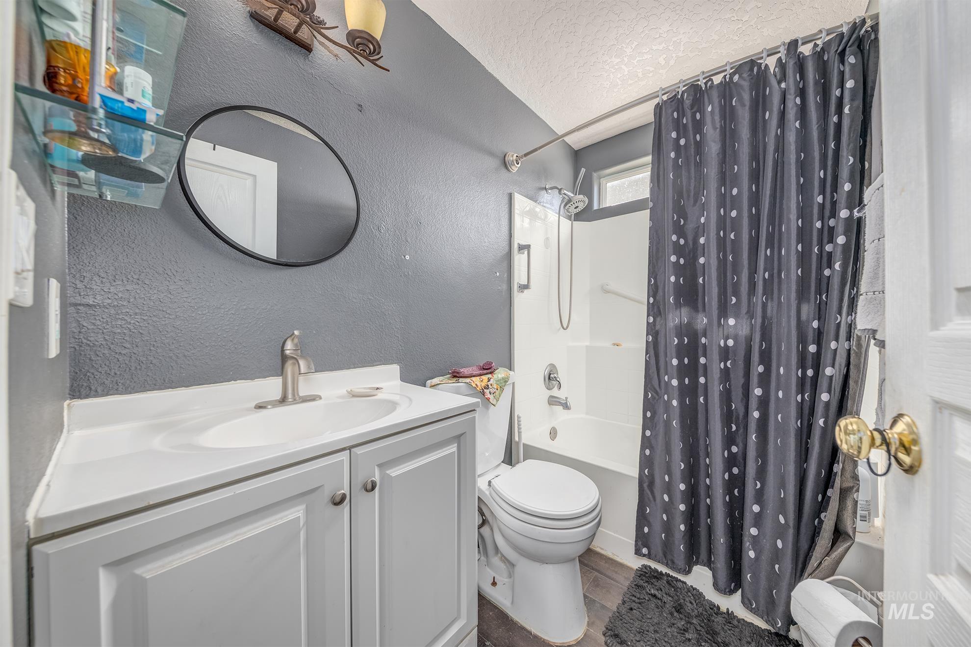 1006 Mallard St, Fruitland, Idaho 83619, 3 Bedrooms, 2 Bathrooms, Residential For Sale, Price $349,000, 98998795