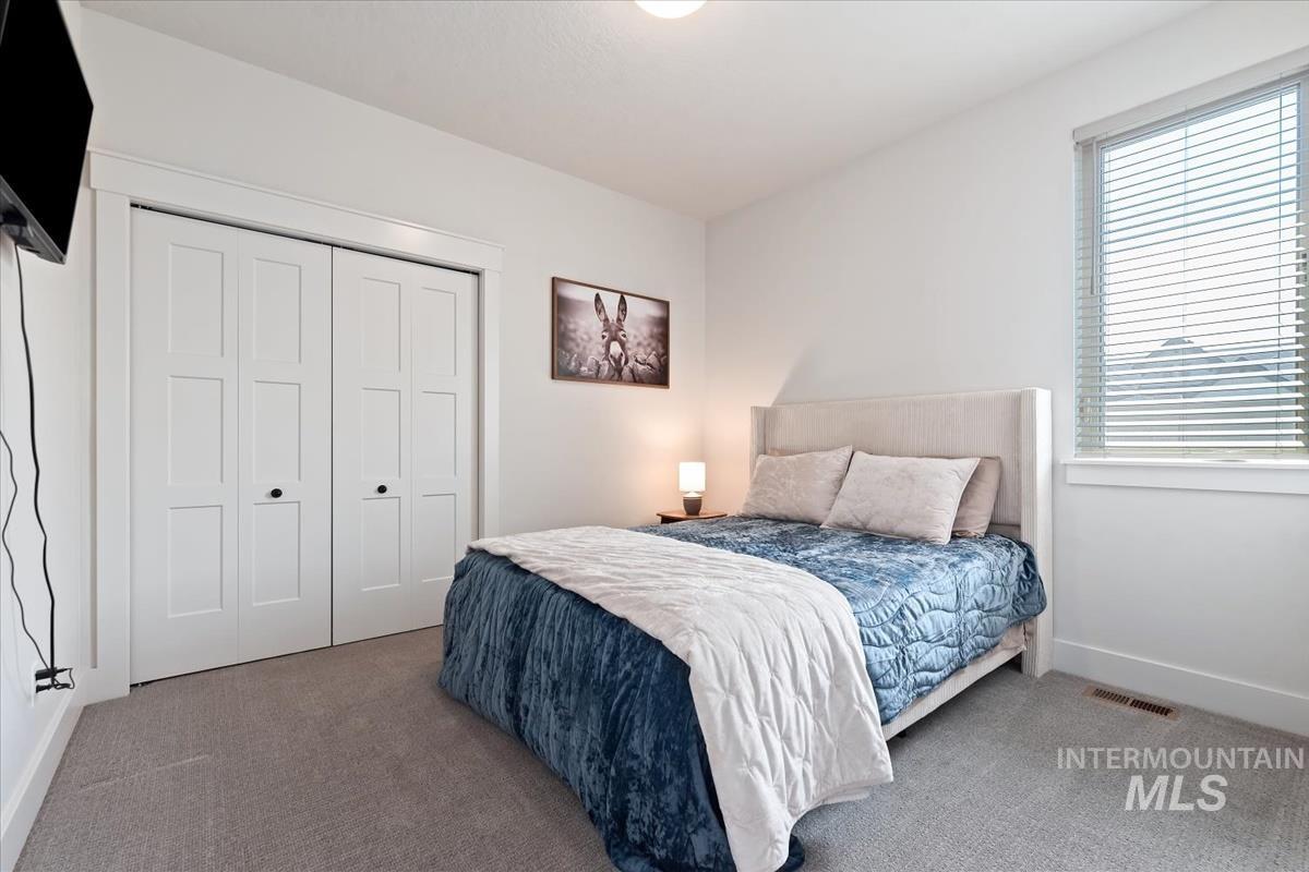 7082 S Ferndale Way, Meridian, Idaho 83642, 3 Bedrooms, 2 Bathrooms, Residential For Sale, Price $539,000, 98998798
