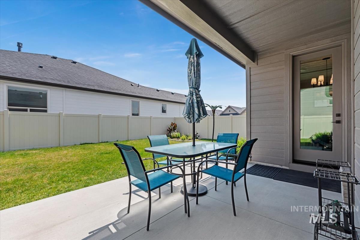 7082 S Ferndale Way, Meridian, Idaho 83642, 3 Bedrooms, 2 Bathrooms, Residential For Sale, Price $539,000, 98998798
