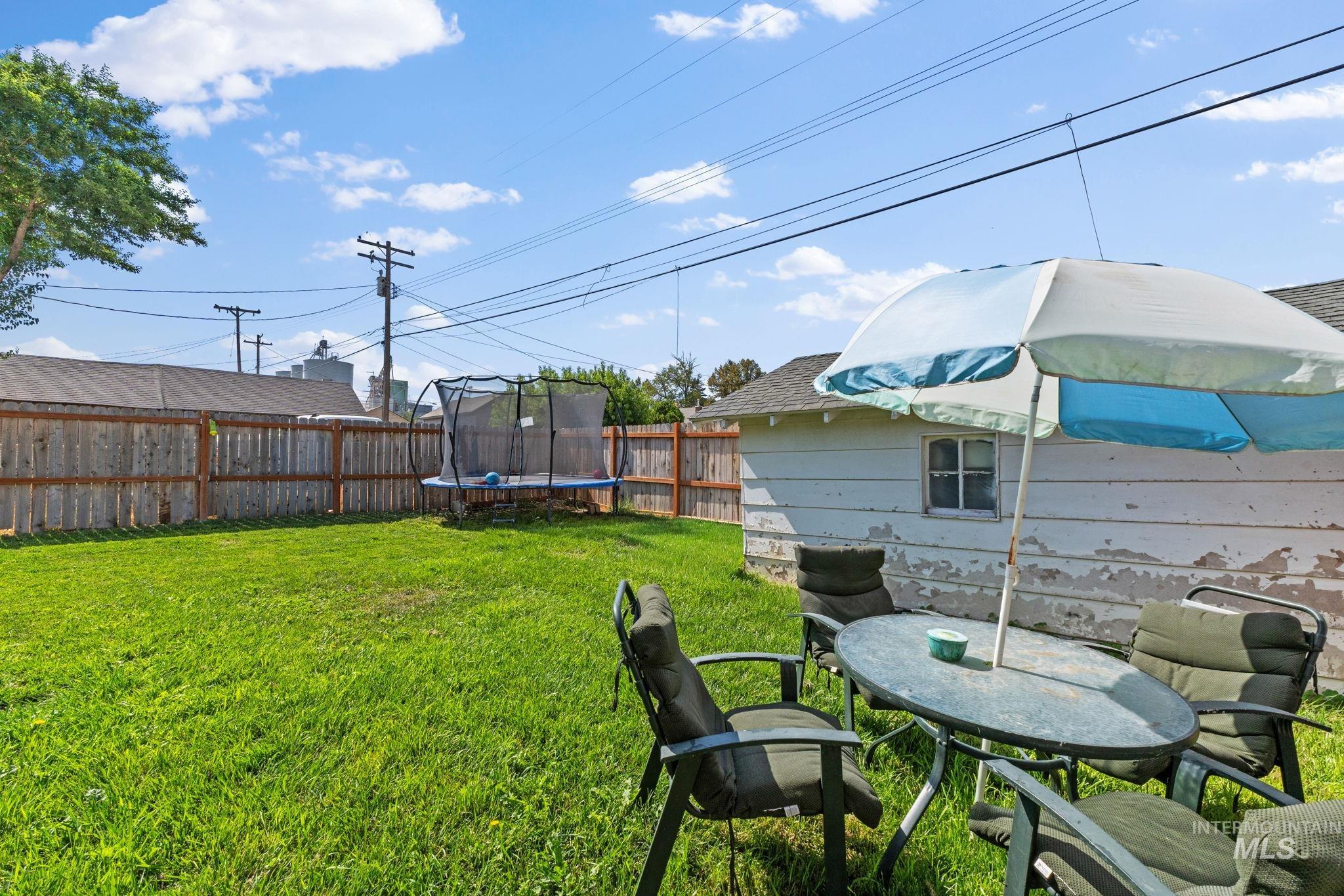 129 12th Ave. N., Buhl, Idaho 83316, 3 Bedrooms, 1 Bathroom, Residential For Sale, Price $276,000, 98998800