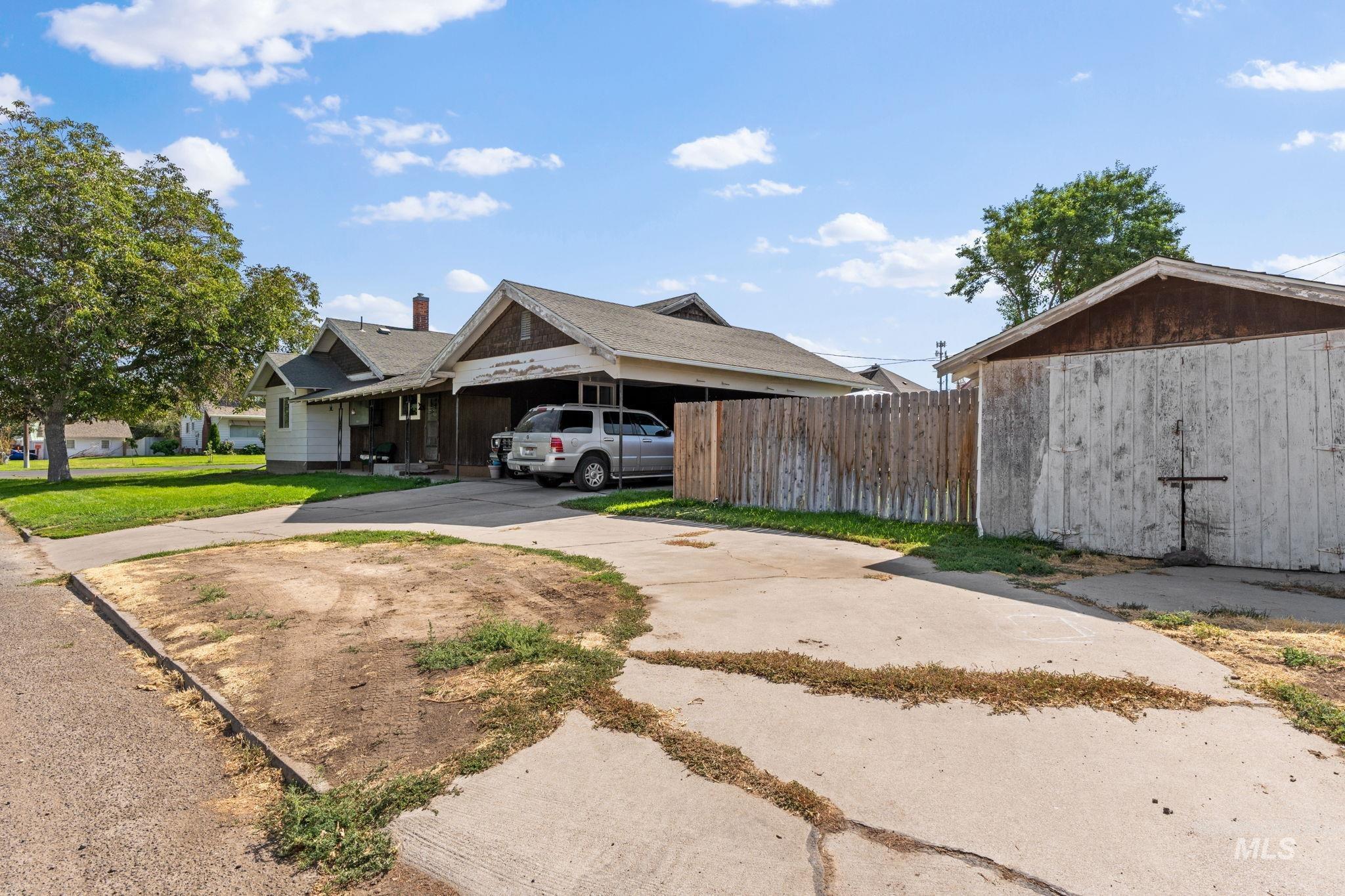 129 12th Ave. N., Buhl, Idaho 83316, 3 Bedrooms, 1 Bathroom, Residential For Sale, Price $276,000, 98998800