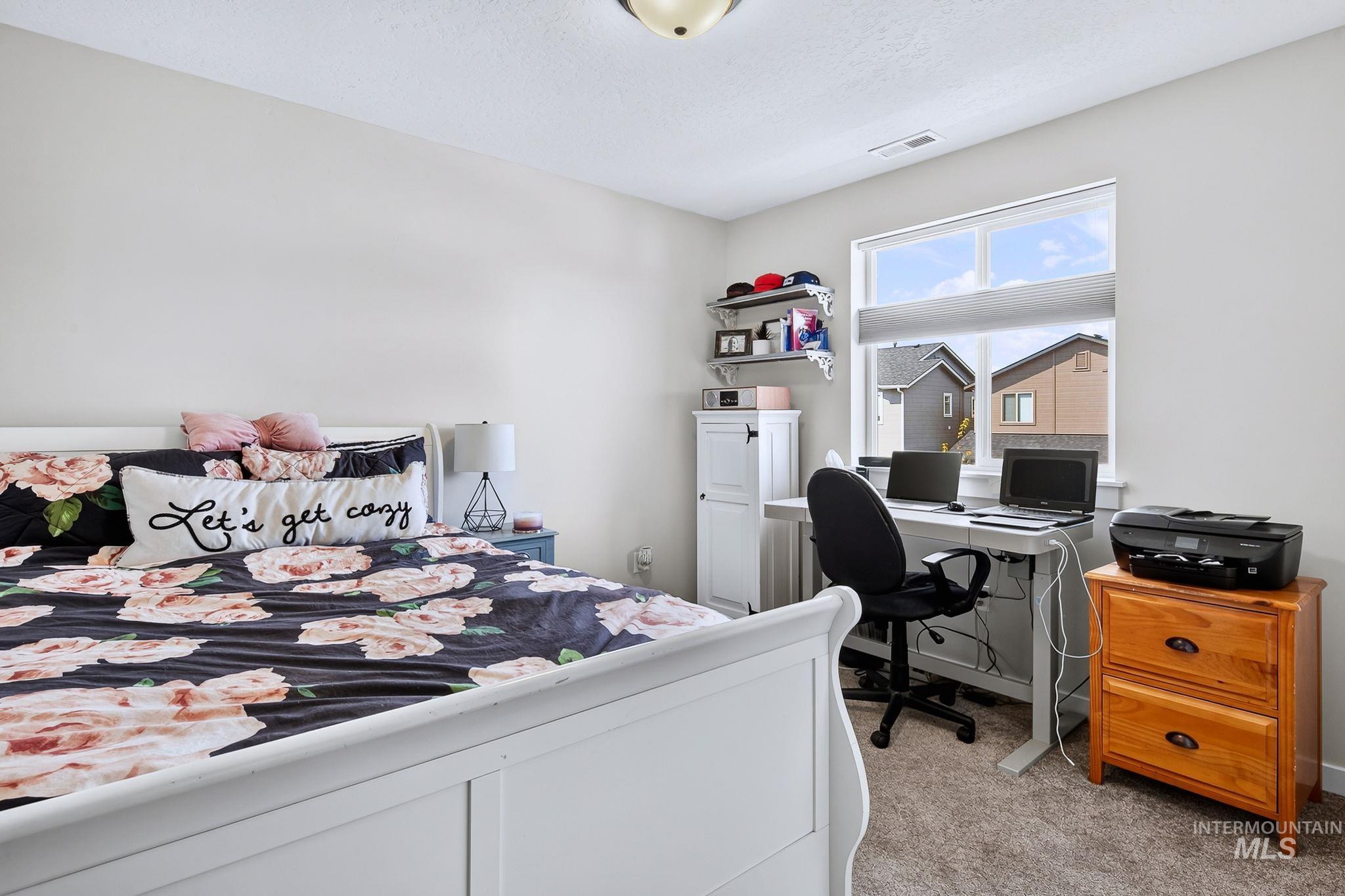 210 W Haniken St, Meridian, Idaho 83642, 3 Bedrooms, 2.5 Bathrooms, Residential For Sale, Price $475,000, 98998802