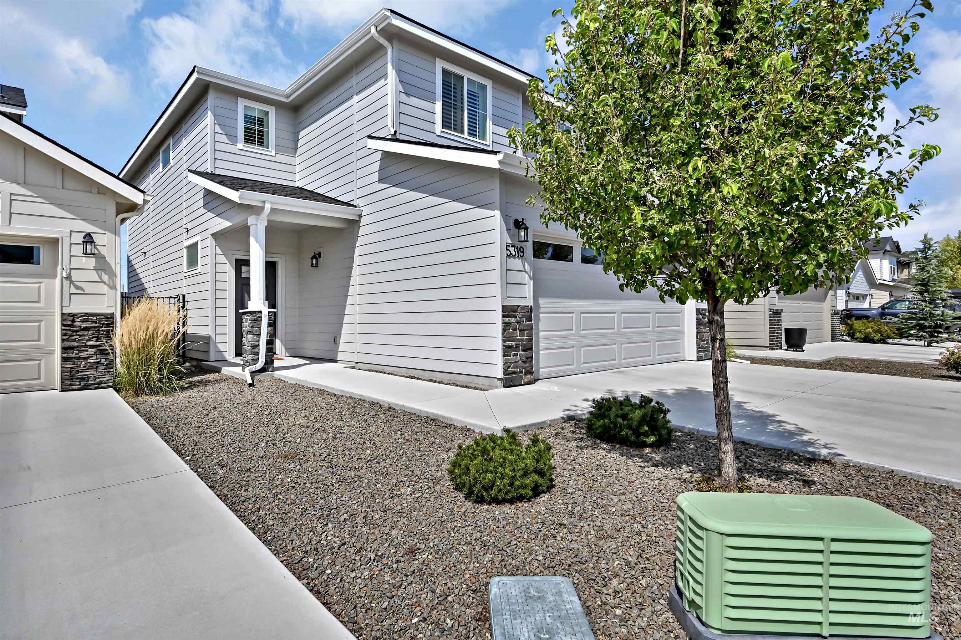 5319 S Redeken Pl, Boise, Idaho 83716, 4 Bedrooms, 2.5 Bathrooms, Residential For Sale, Price $584,900, 98998803