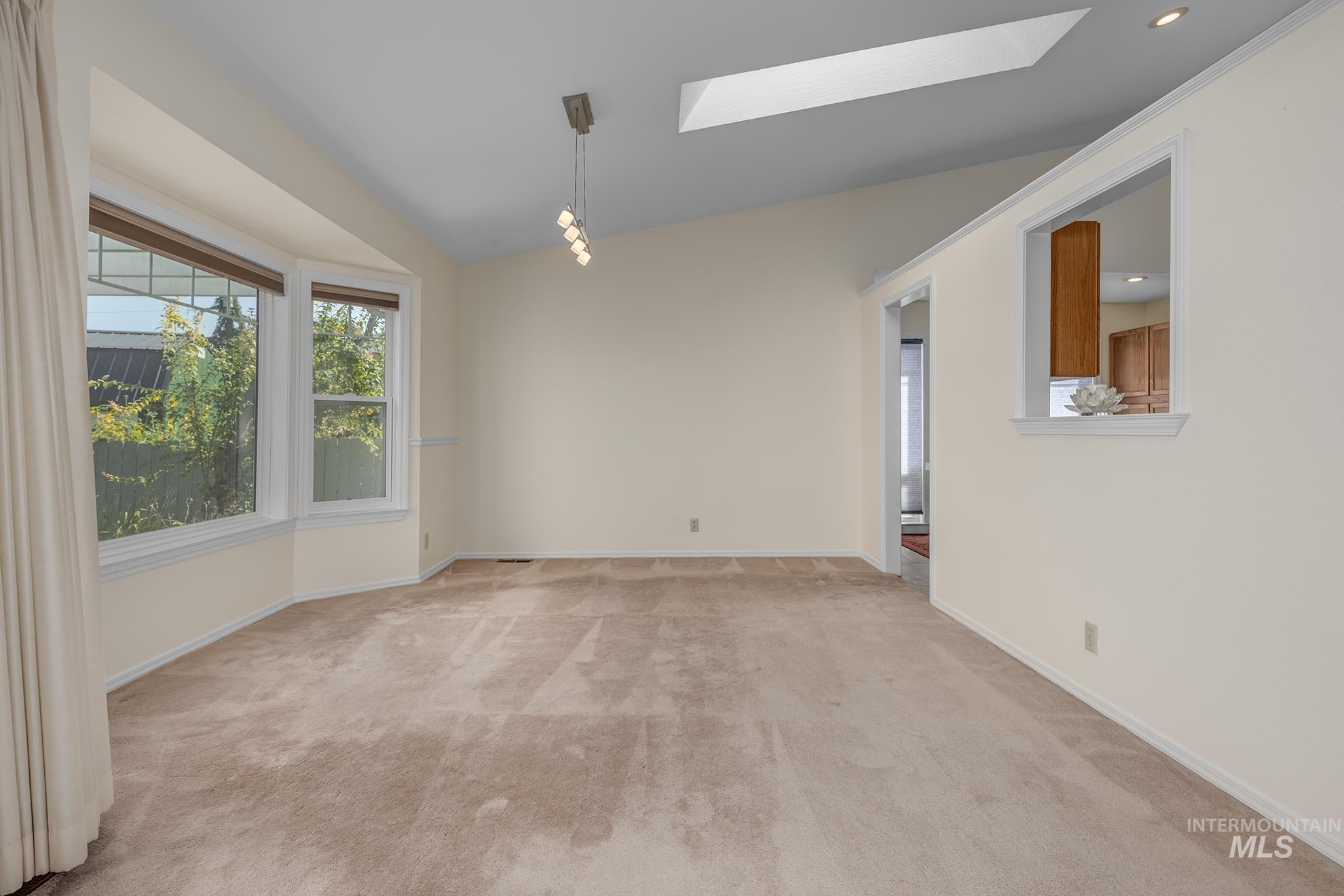 1823 Ray Ave, Caldwell, Idaho 83605, 3 Bedrooms, 2 Bathrooms, Residential For Sale, Price $384,900, 98998804