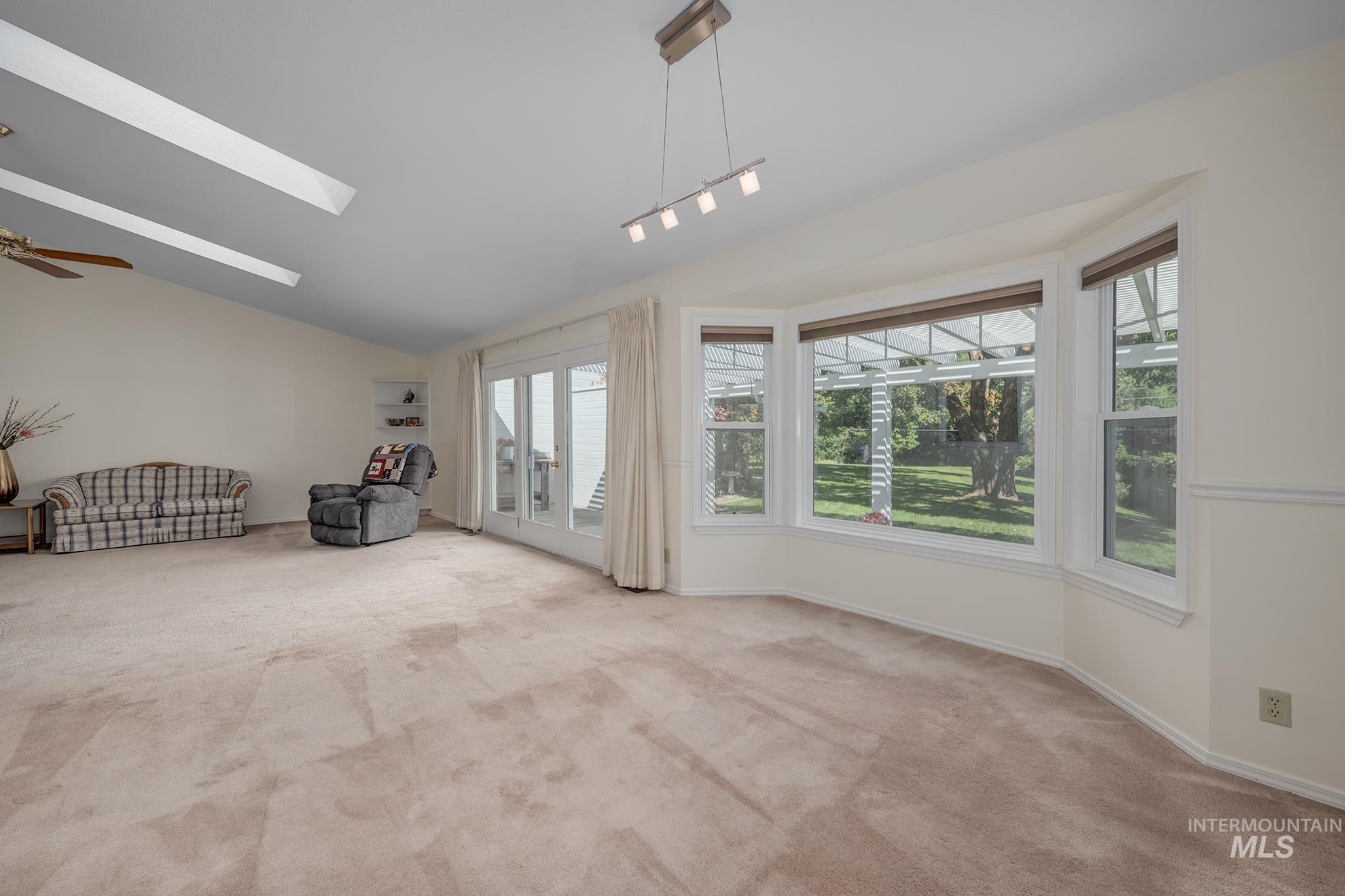 1823 Ray Ave, Caldwell, Idaho 83605, 3 Bedrooms, 2 Bathrooms, Residential For Sale, Price $384,900, 98998804