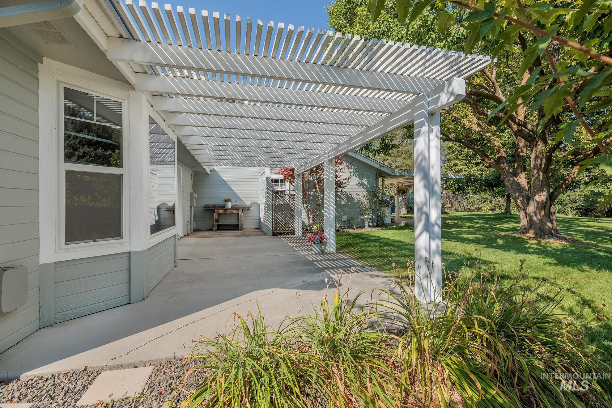 1823 Ray Ave, Caldwell, Idaho 83605, 3 Bedrooms, 2 Bathrooms, Residential For Sale, Price $384,900, 98998804