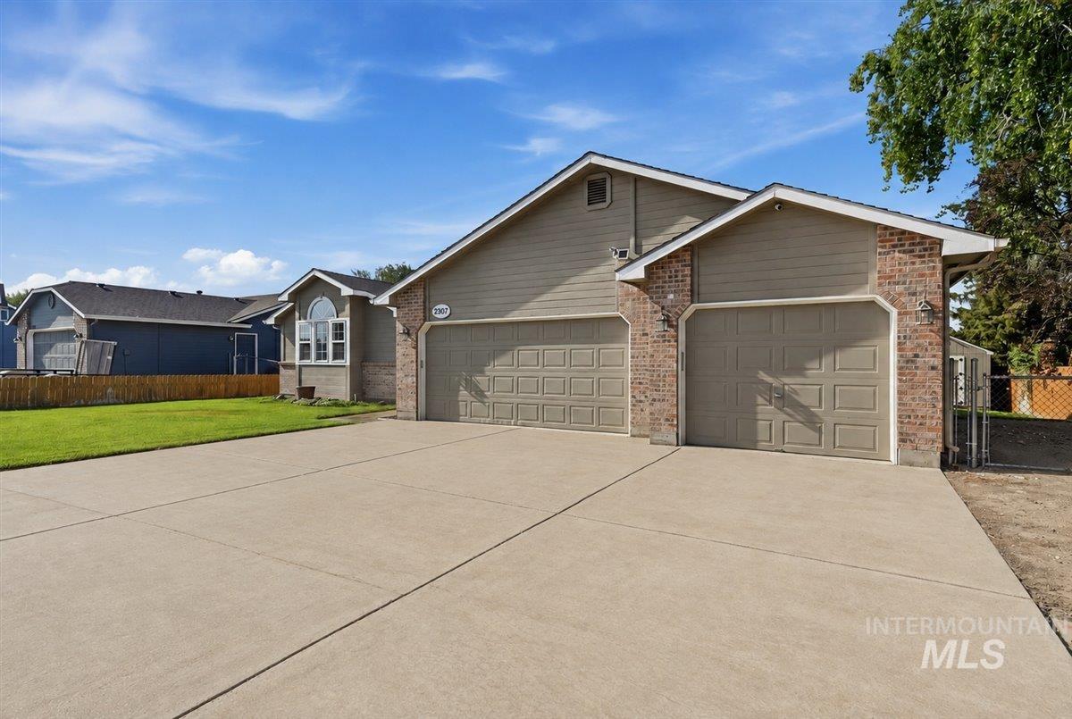 2307 Pisces Dr, Nampa, Idaho 83651, 3 Bedrooms, 2 Bathrooms, Residential For Sale, Price $439,990, 98998807