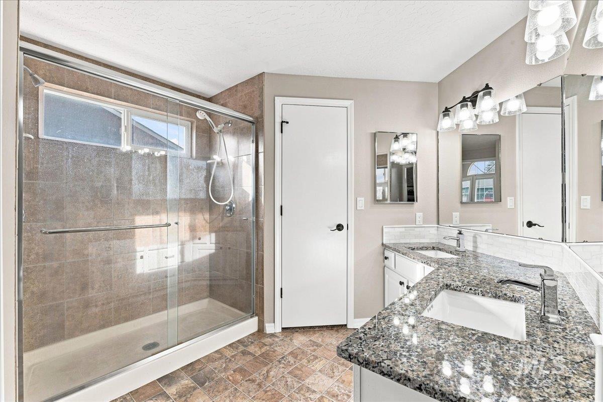 2307 Pisces Dr, Nampa, Idaho 83651, 3 Bedrooms, 2 Bathrooms, Residential For Sale, Price $439,990, 98998807