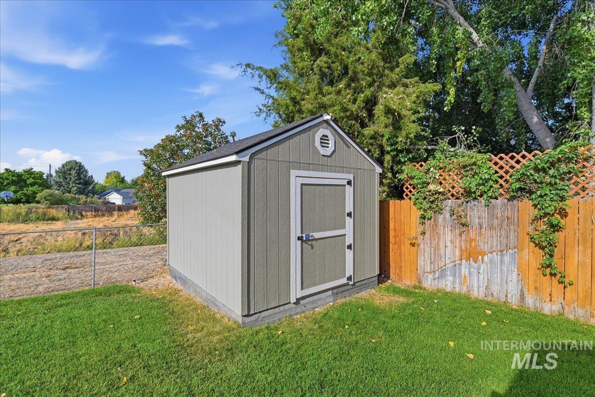 2307 Pisces Dr, Nampa, Idaho 83651, 3 Bedrooms, 2 Bathrooms, Residential For Sale, Price $439,990, 98998807