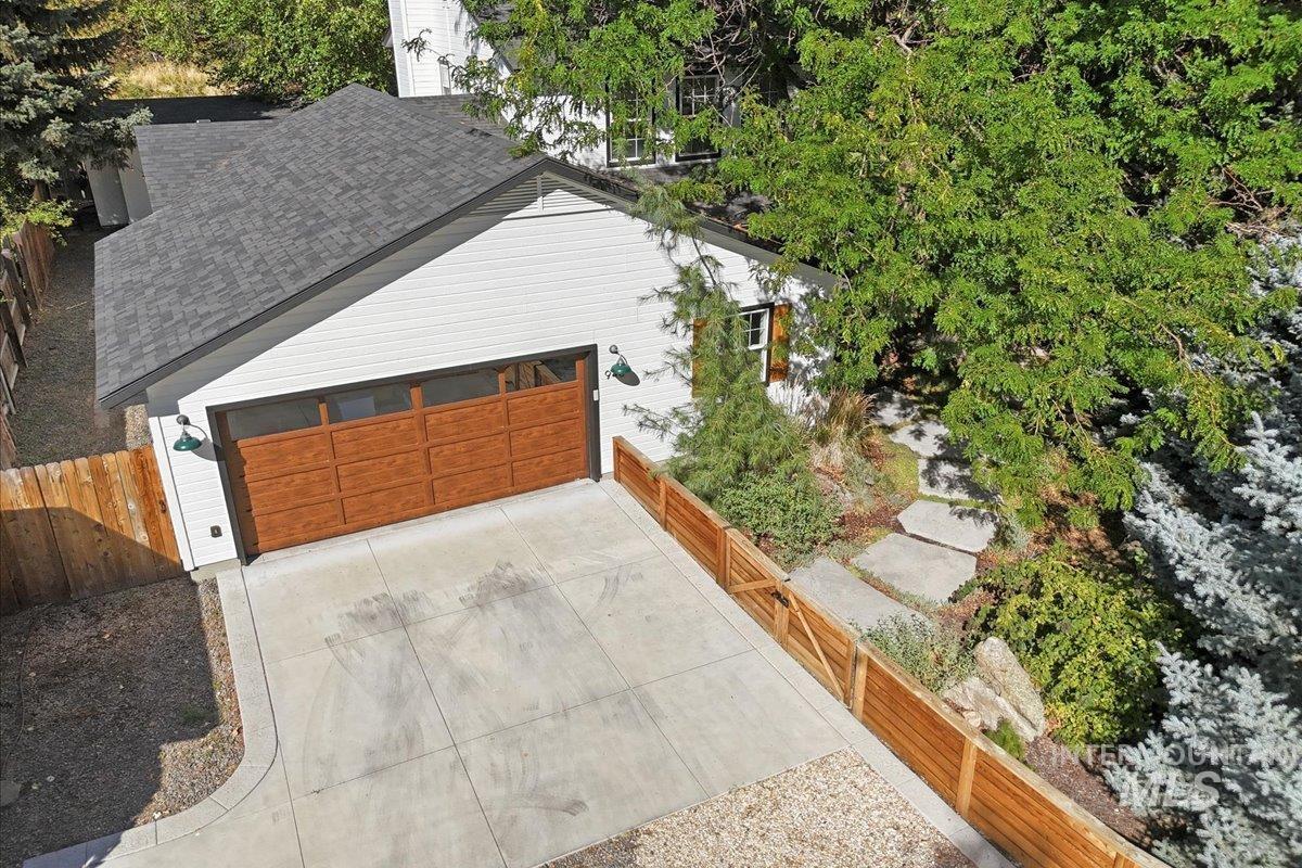 948 E Monarch St, Eagle, Idaho 83616, 4 Bedrooms, 3 Bathrooms, Residential For Sale, Price $949,000, 98998808