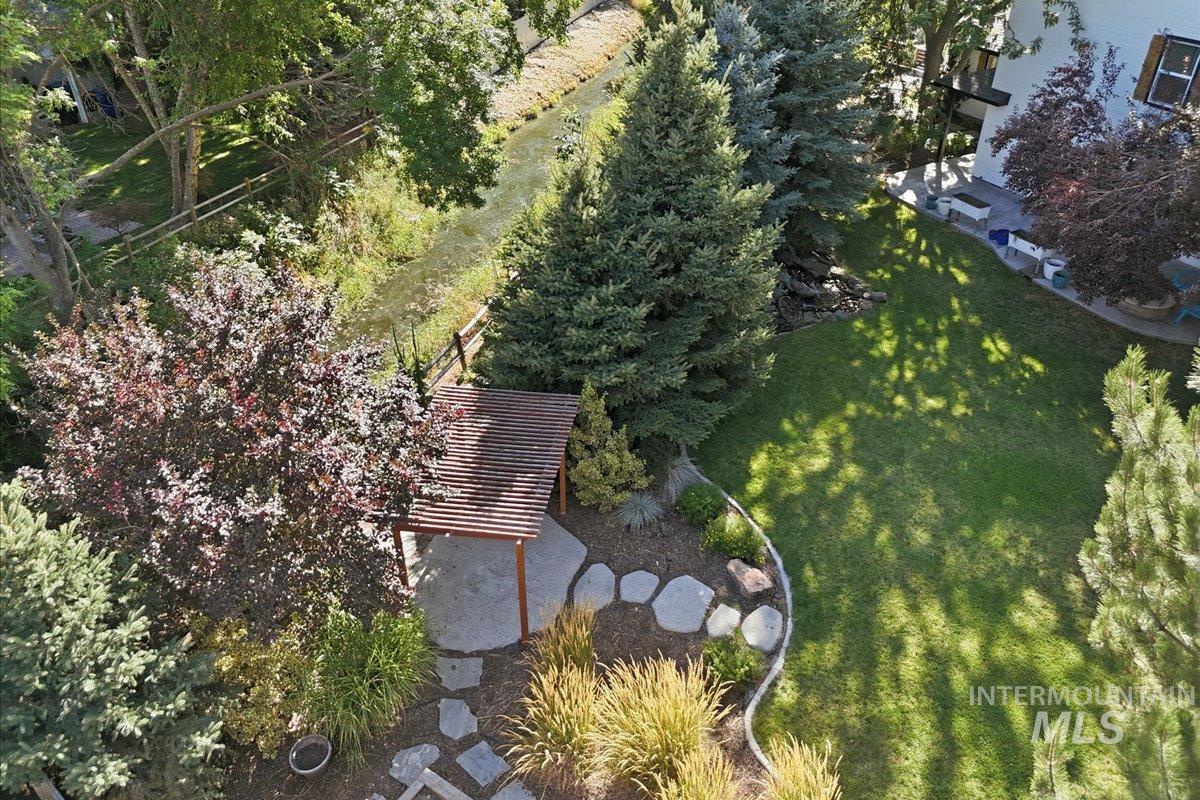948 E Monarch St, Eagle, Idaho 83616, 4 Bedrooms, 3 Bathrooms, Residential For Sale, Price $949,000, 98998808