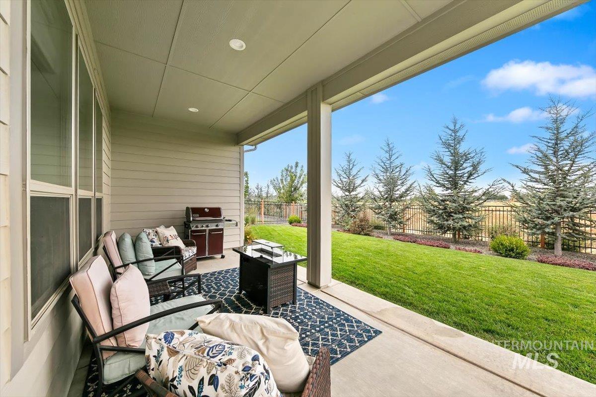 1911 N Willowick Ave, Eagle, Idaho 83616, 4 Bedrooms, 3 Bathrooms, Residential For Sale, Price $824,999, 98998809