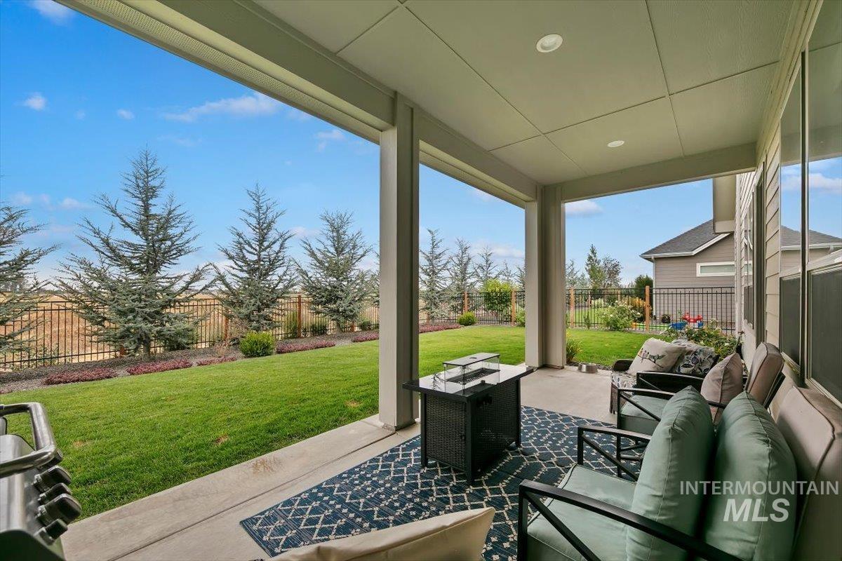 1911 N Willowick Ave, Eagle, Idaho 83616, 4 Bedrooms, 3 Bathrooms, Residential For Sale, Price $824,999, 98998809