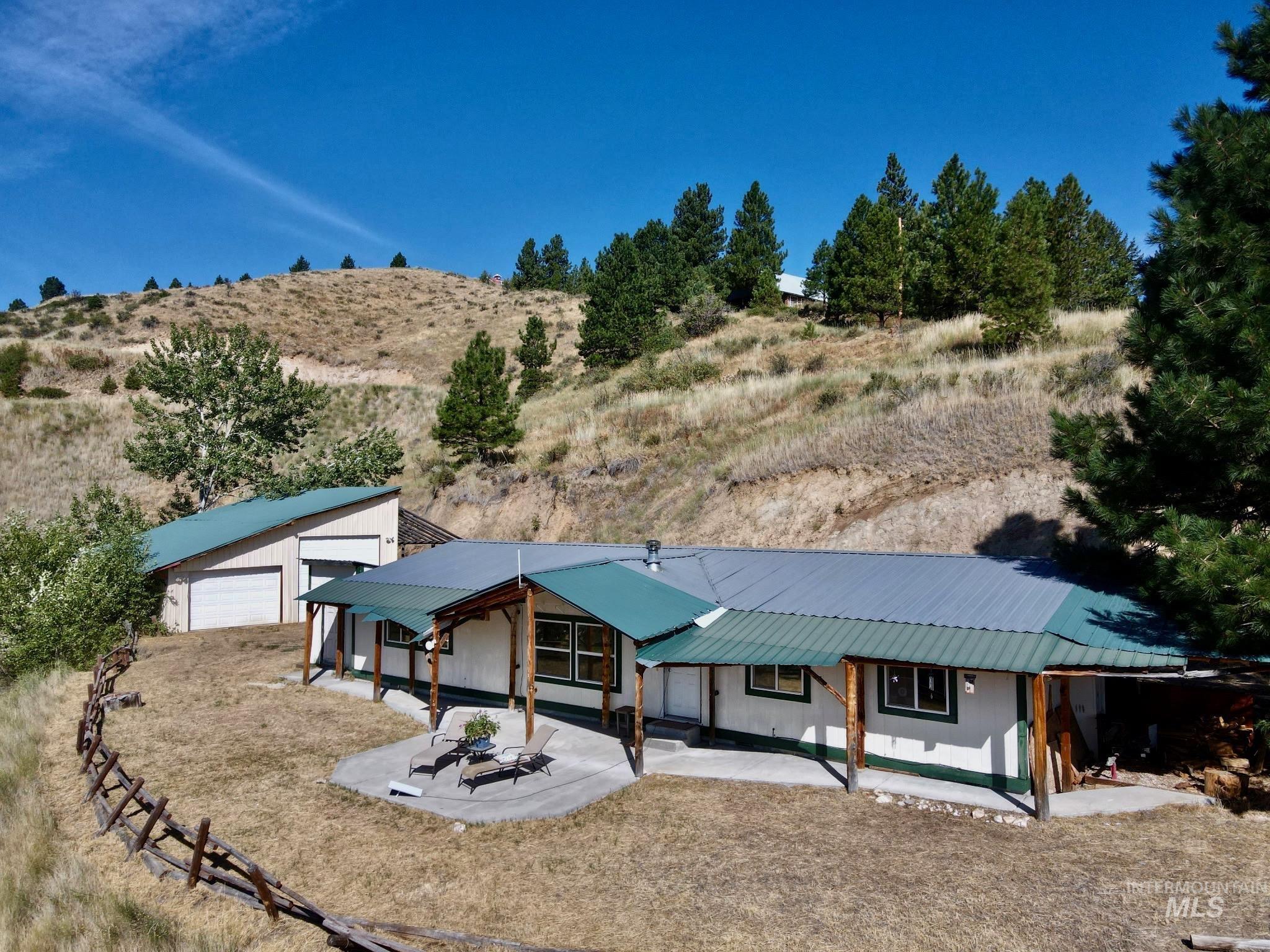 33 Turkey Lane, Boise, Idaho 83716, 4 Bedrooms, 2 Bathrooms, Residential For Sale, Price $349,999,MLS 98998810