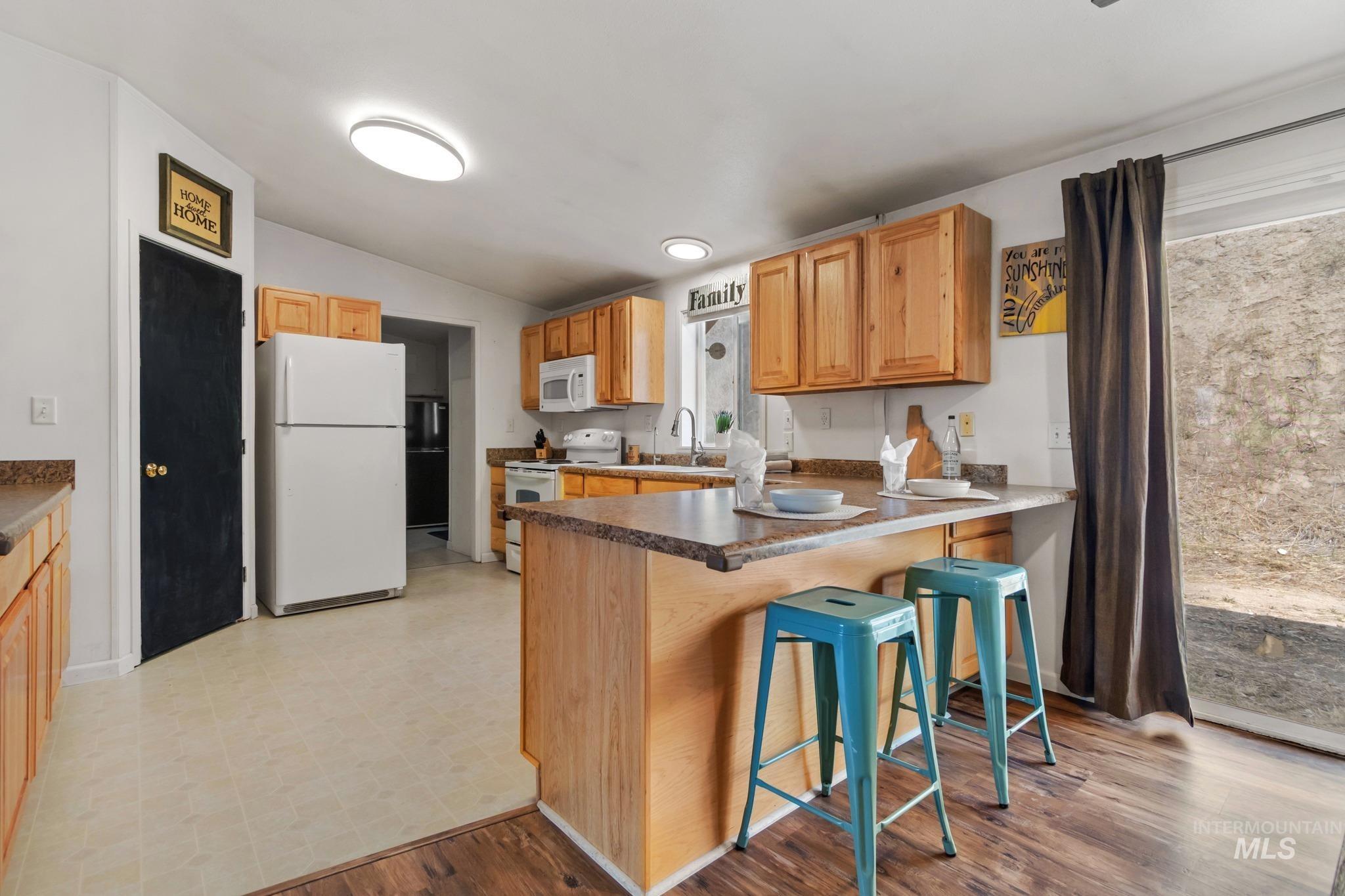 33 Turkey Lane, Boise, Idaho 83716, 4 Bedrooms, 2 Bathrooms, Residential For Sale, Price $349,999,MLS 98998810