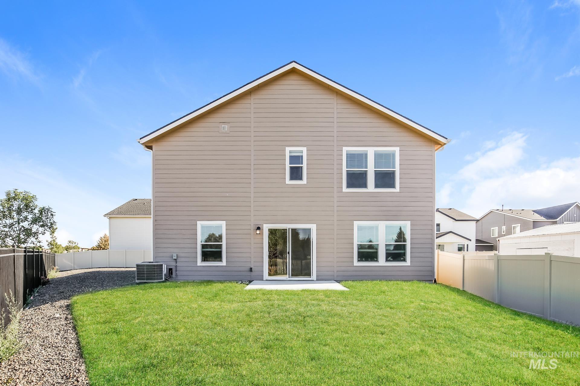 1910 E Springloyd St, Meridian, Idaho 83642, 4 Bedrooms, 3 Bathrooms, Residential For Sale, Price $520,000, 98998812