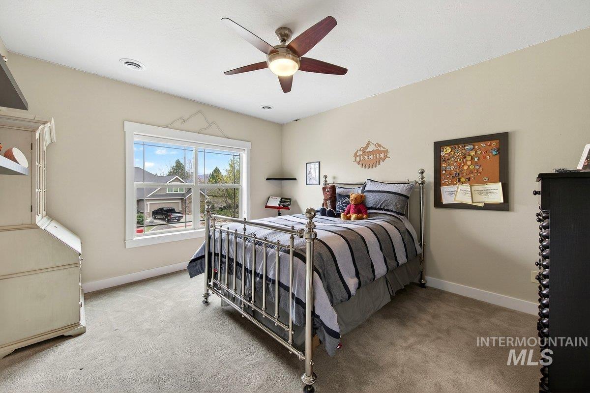 1013 E Rivers End Drive, Eagle, Idaho 83616, 5 Bedrooms, 3.5 Bathrooms, Residential For Sale, Price $1,499,000, 98998813