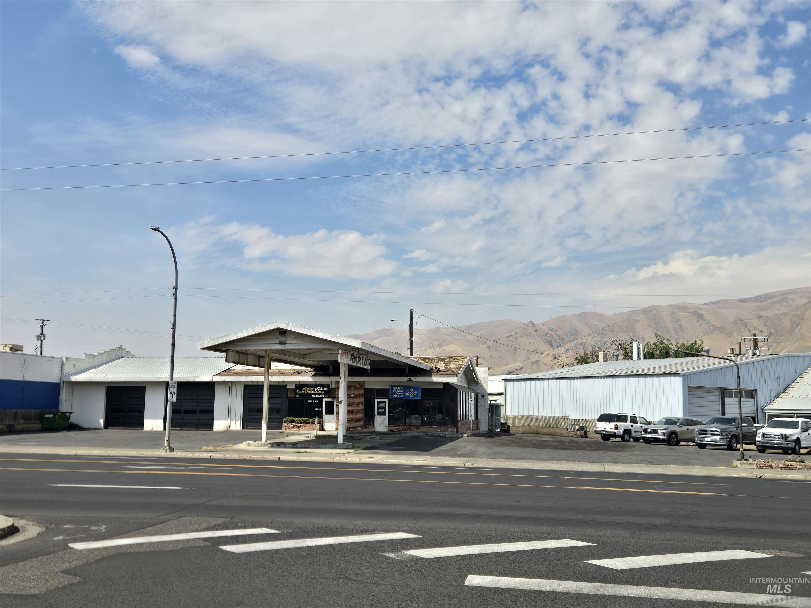 300 Diagonal St., Clarkston, Washington 99403, Business/Commercial For Sale, Price $565,000,MLS 98998814