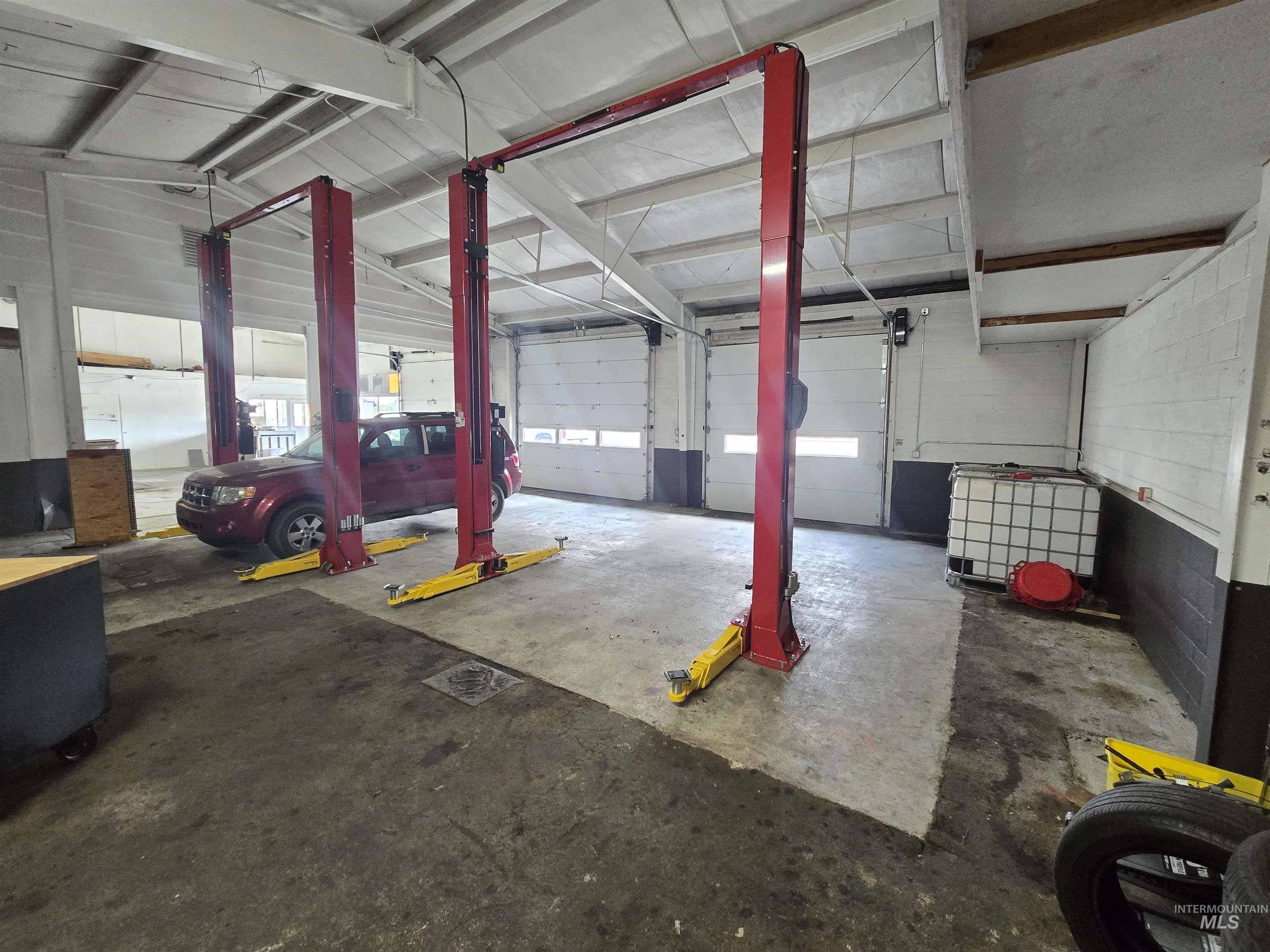 300 Diagonal St., Clarkston, Washington 99403, Business/Commercial For Sale, Price $565,000,MLS 98998814