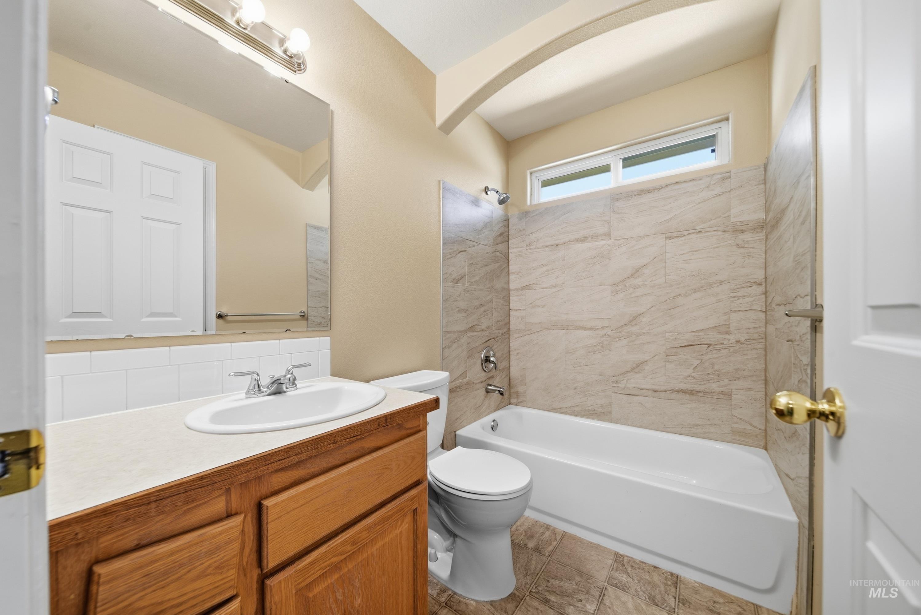 5239 S Apsley Pl, Boise, Idaho 83709, 4 Bedrooms, 2.5 Bathrooms, Residential For Sale, Price $465,000, 98998815