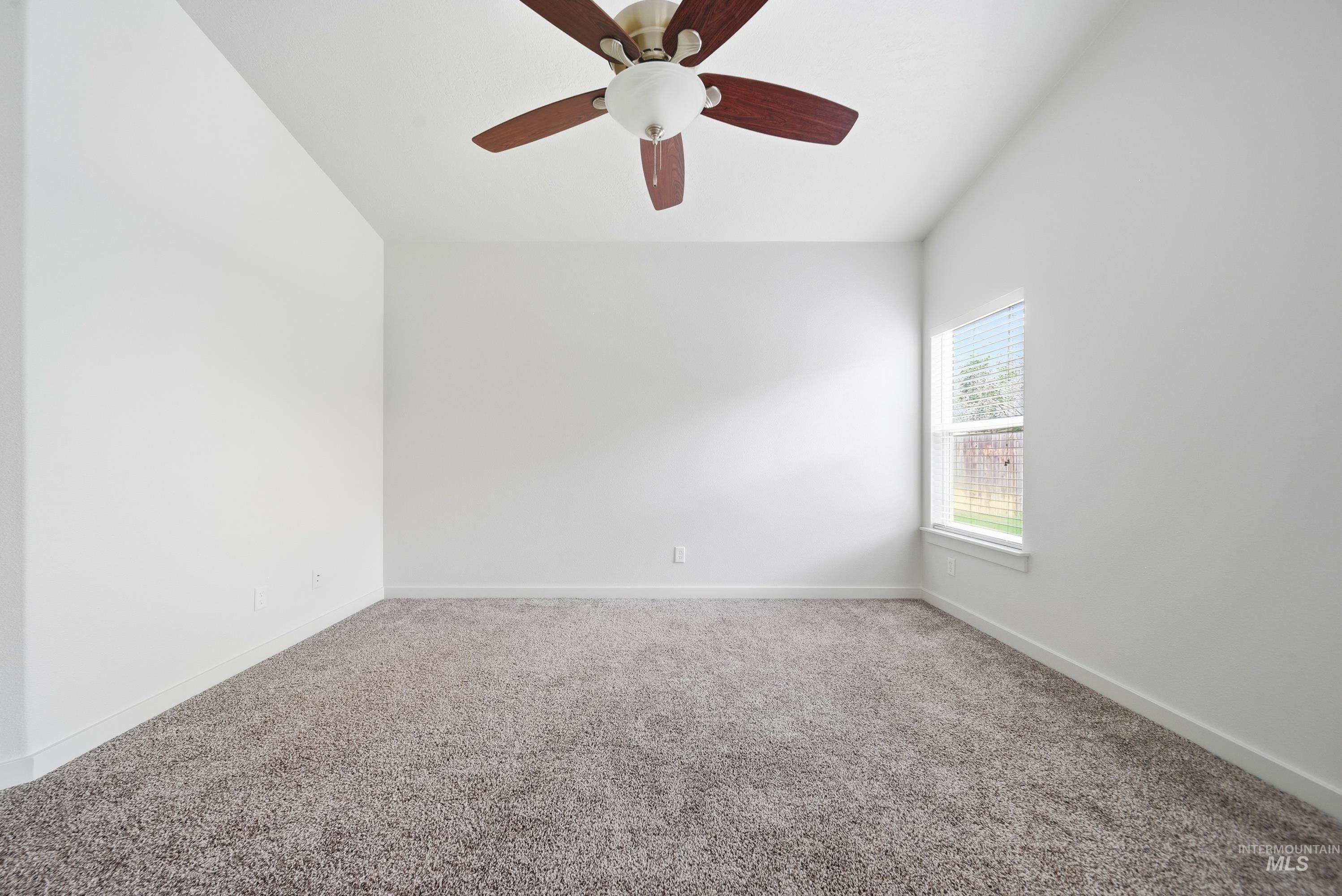 5952 S Red Crest Ave, Boise, Idaho 83709, 3 Bedrooms, 2 Bathrooms, Residential For Sale, Price $420,000, 98998816